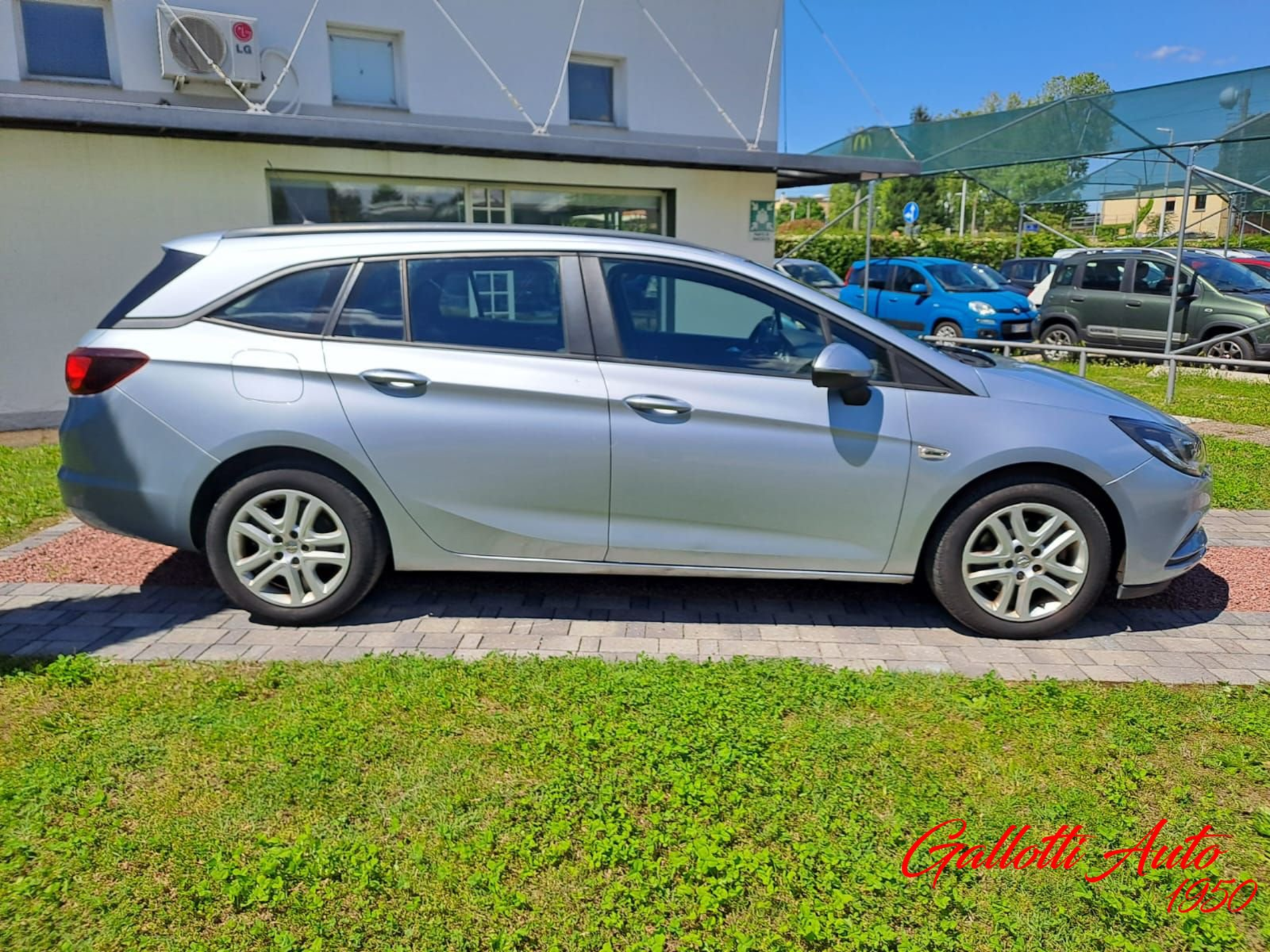 Opel Astra 1.6 CDTi 110CV S&S Sports Tourer - Gallotti Auto