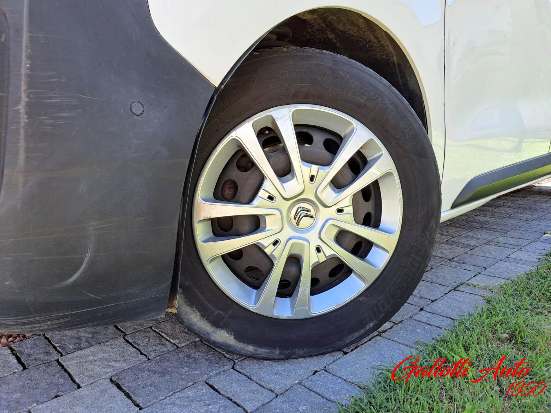 BlueHDi 120 PM-TN Furgone M Comfort + IVA - Gallotti Auto