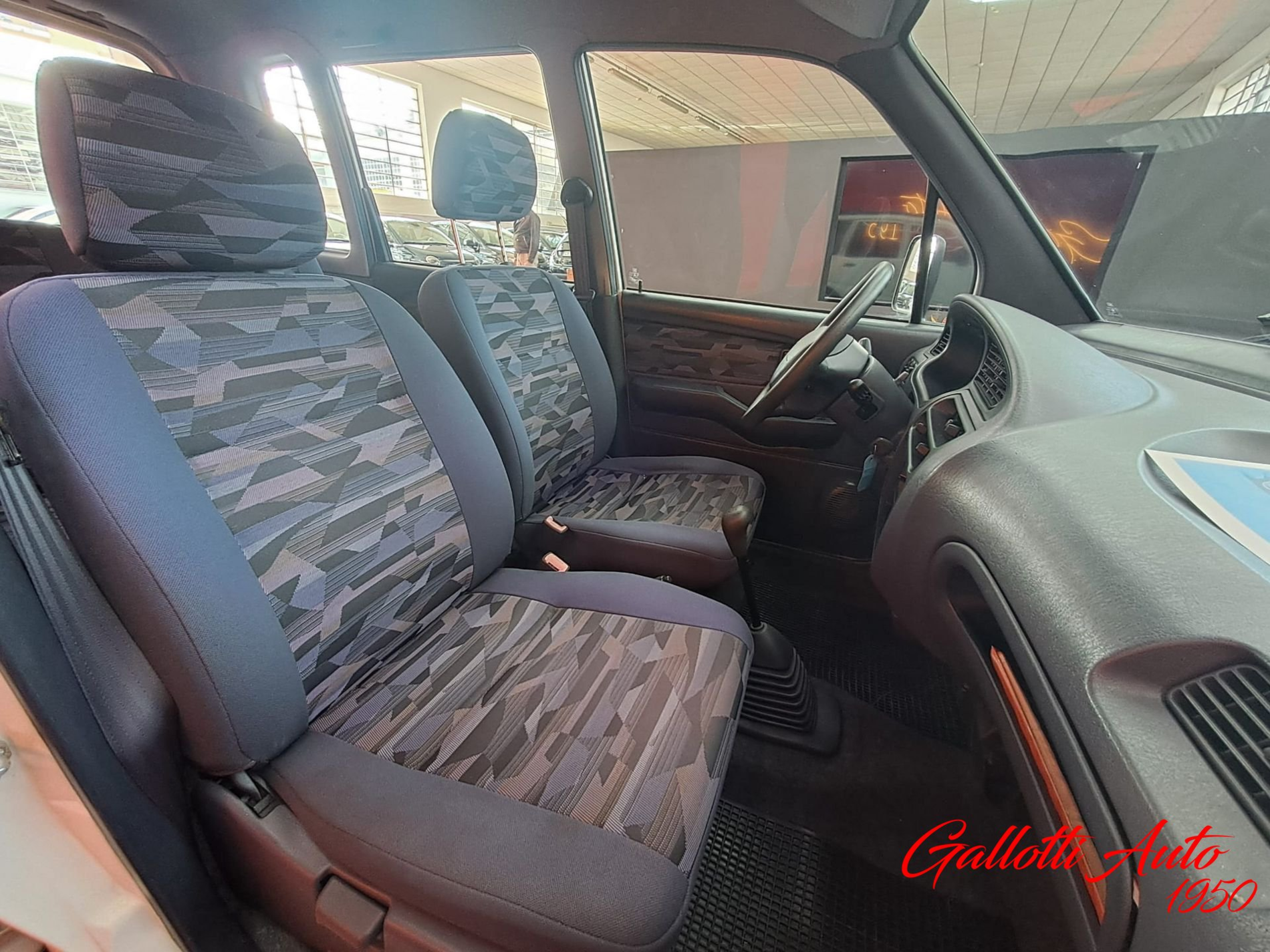 Daihatsu Move 0.8 benzina 43cv - Gallotti Auto