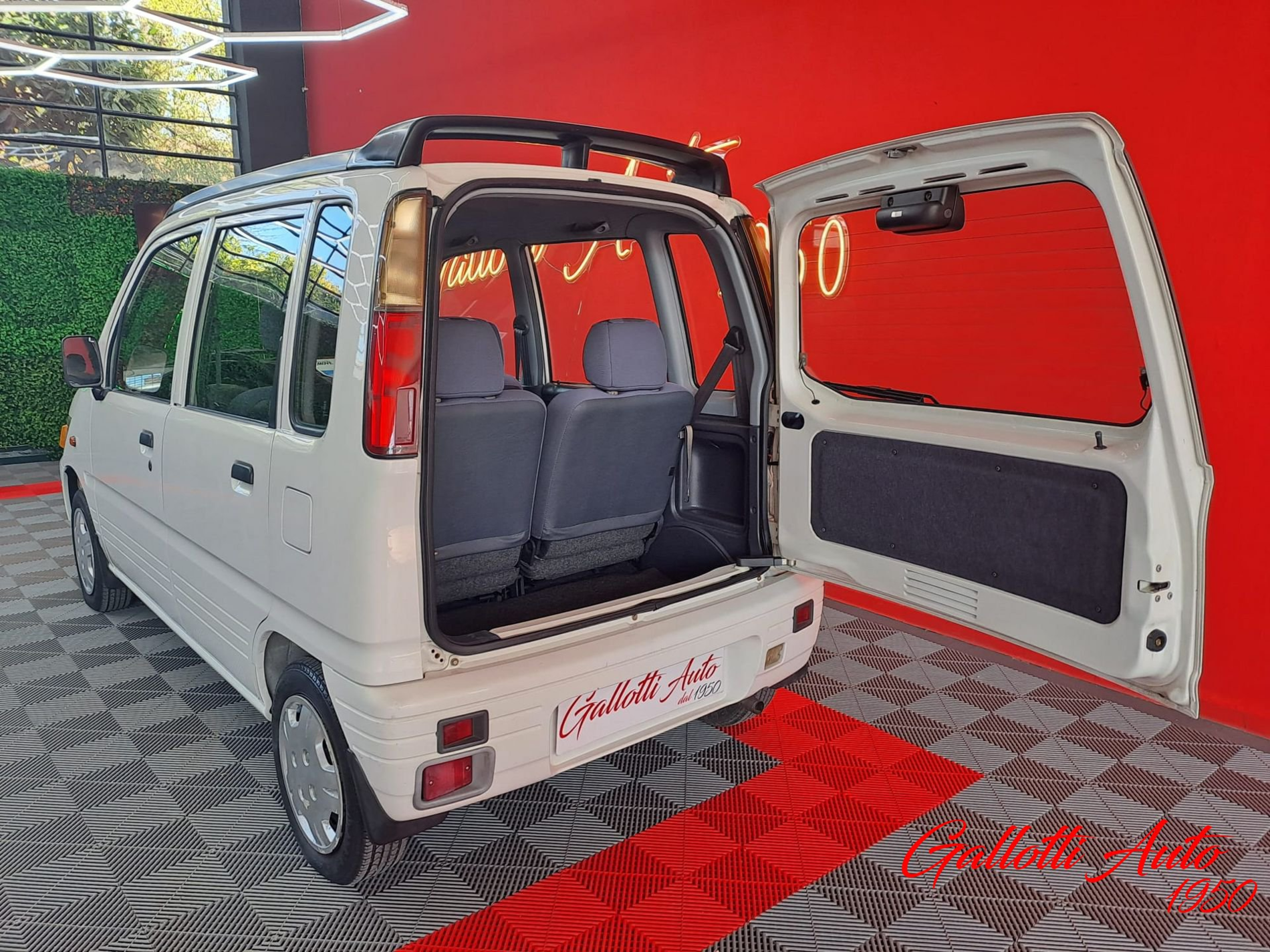 Daihatsu Move 0.8 benzina 43cv - Gallotti Auto