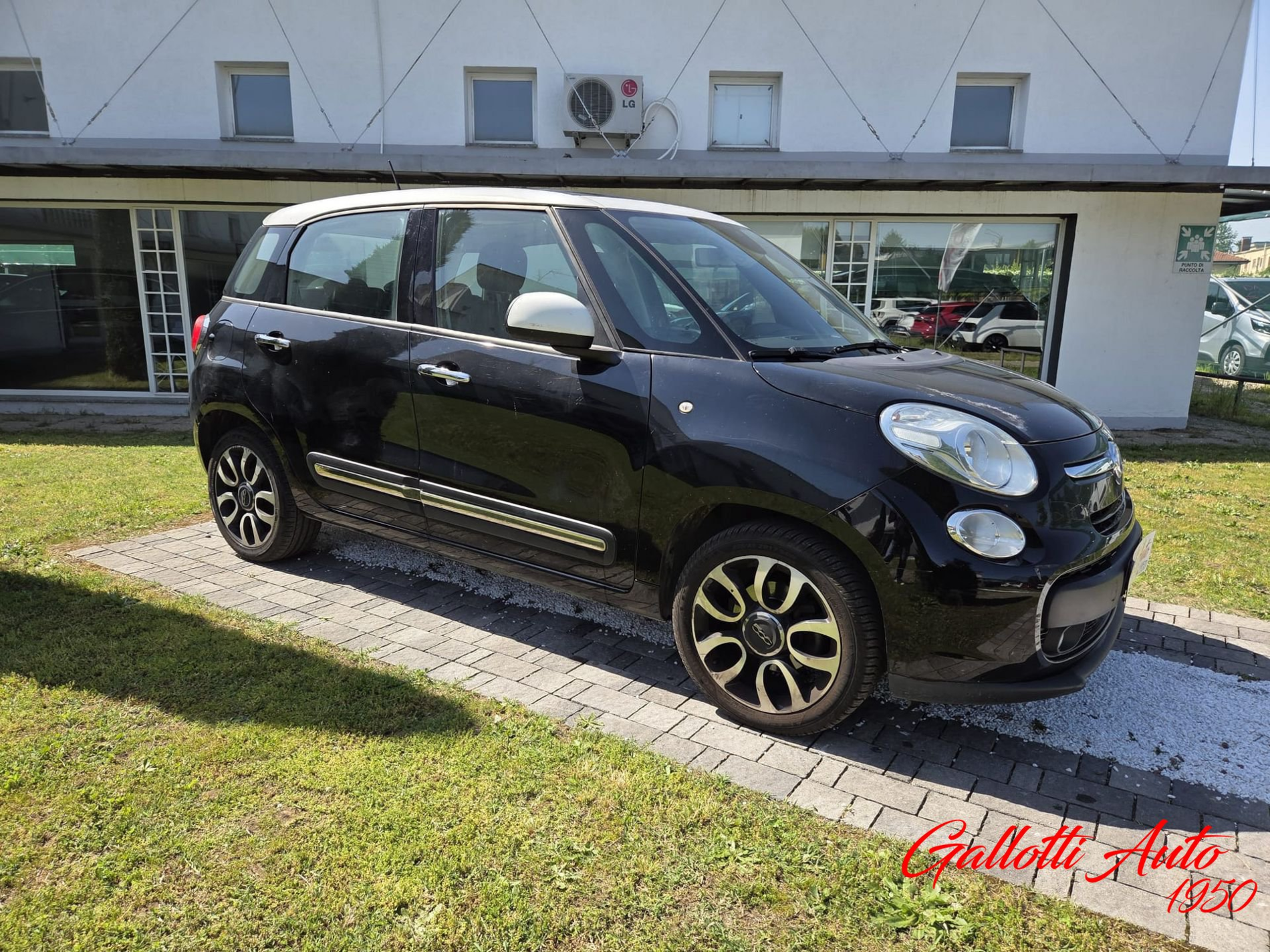 RISERVATA A COMMERCIANTI D’AUTO - Gallotti Auto