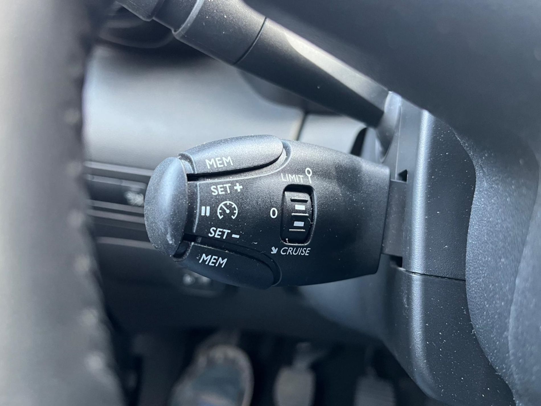 1.2 puretech Feel 82cv - Gallotti Auto