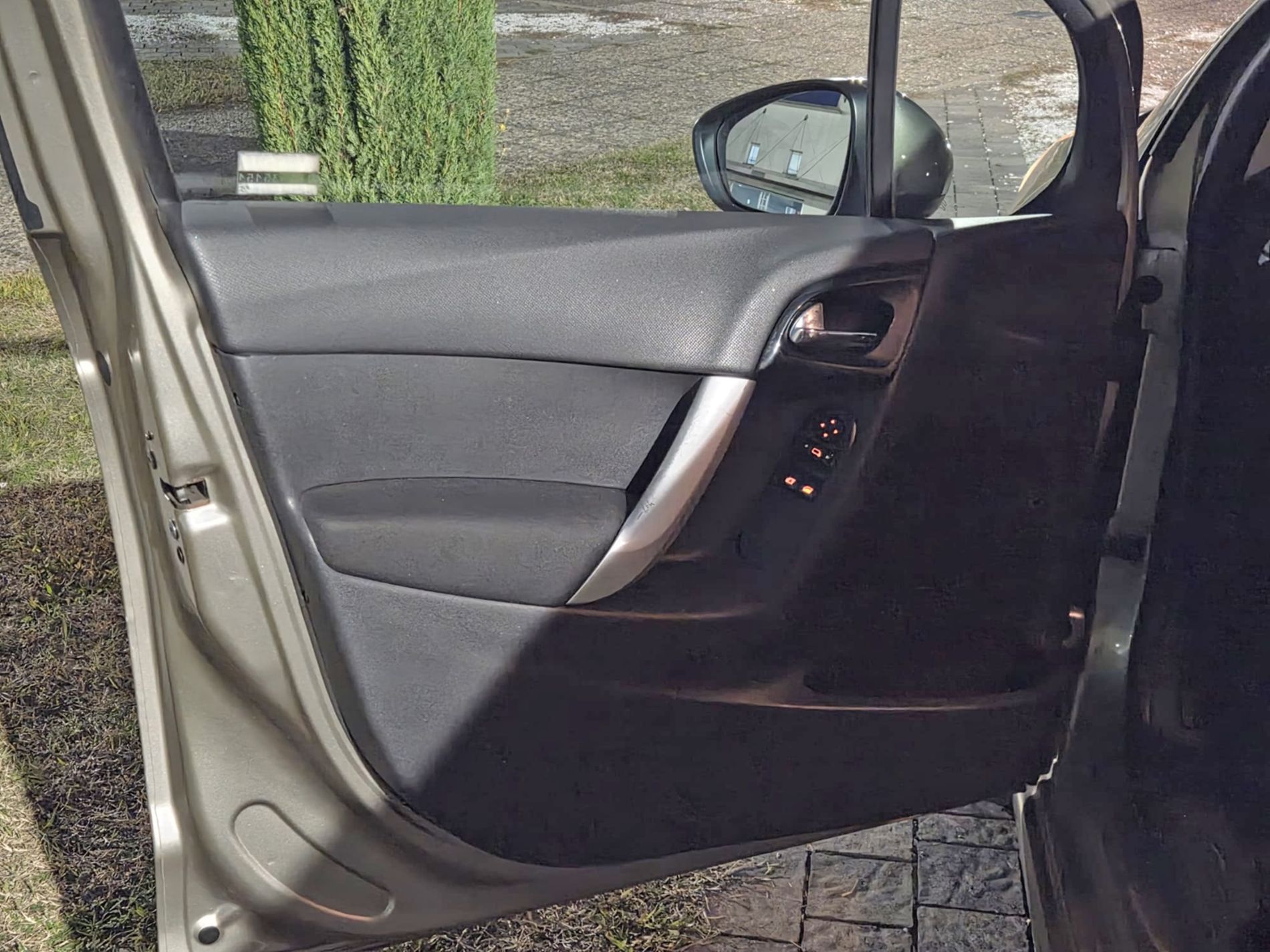 RISERVATA A COMMERCIANTI D’AUTO - Gallotti Auto