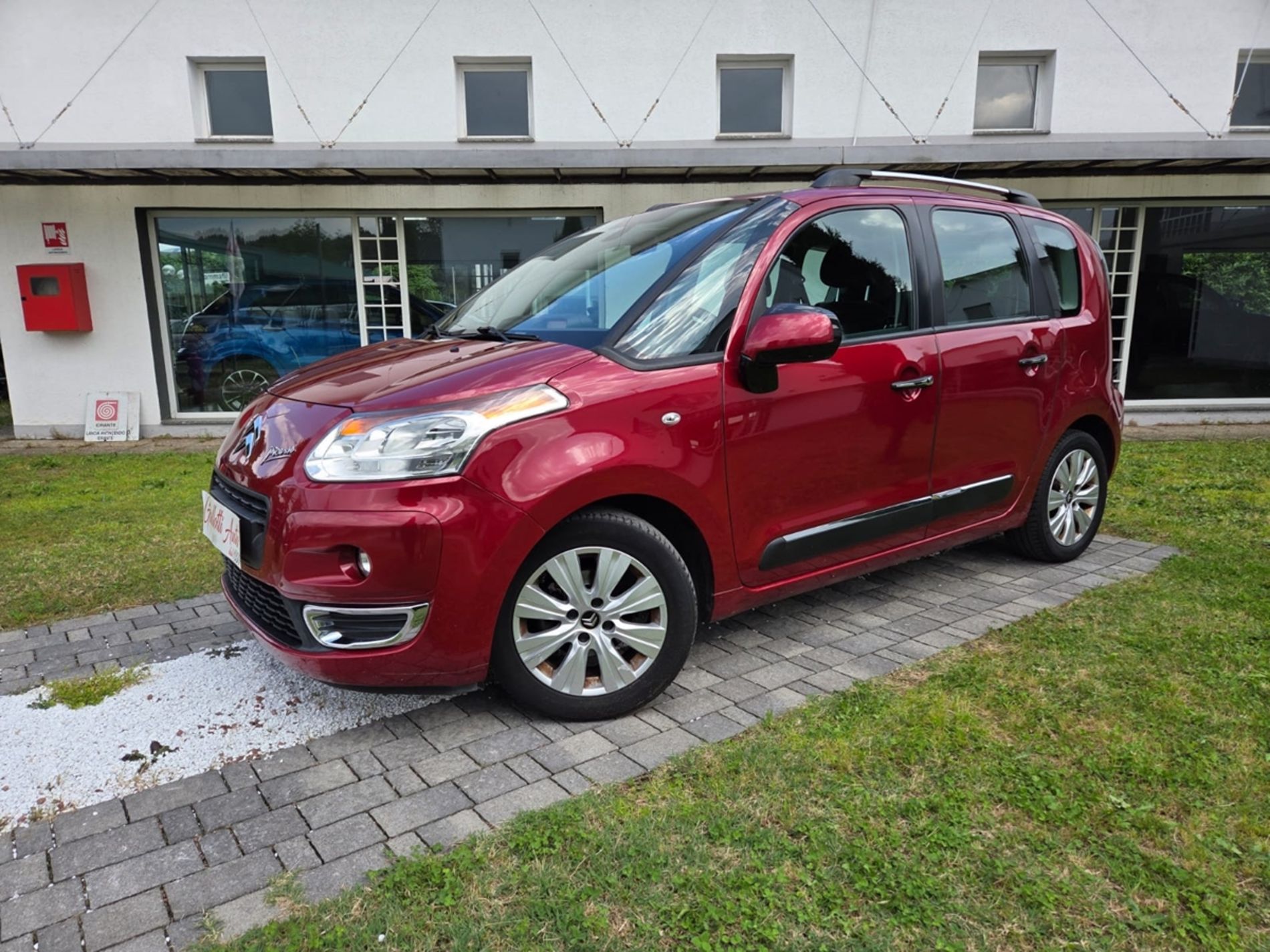 RISERVATA A COMMERCIANTI D’AUTO - Gallotti Auto