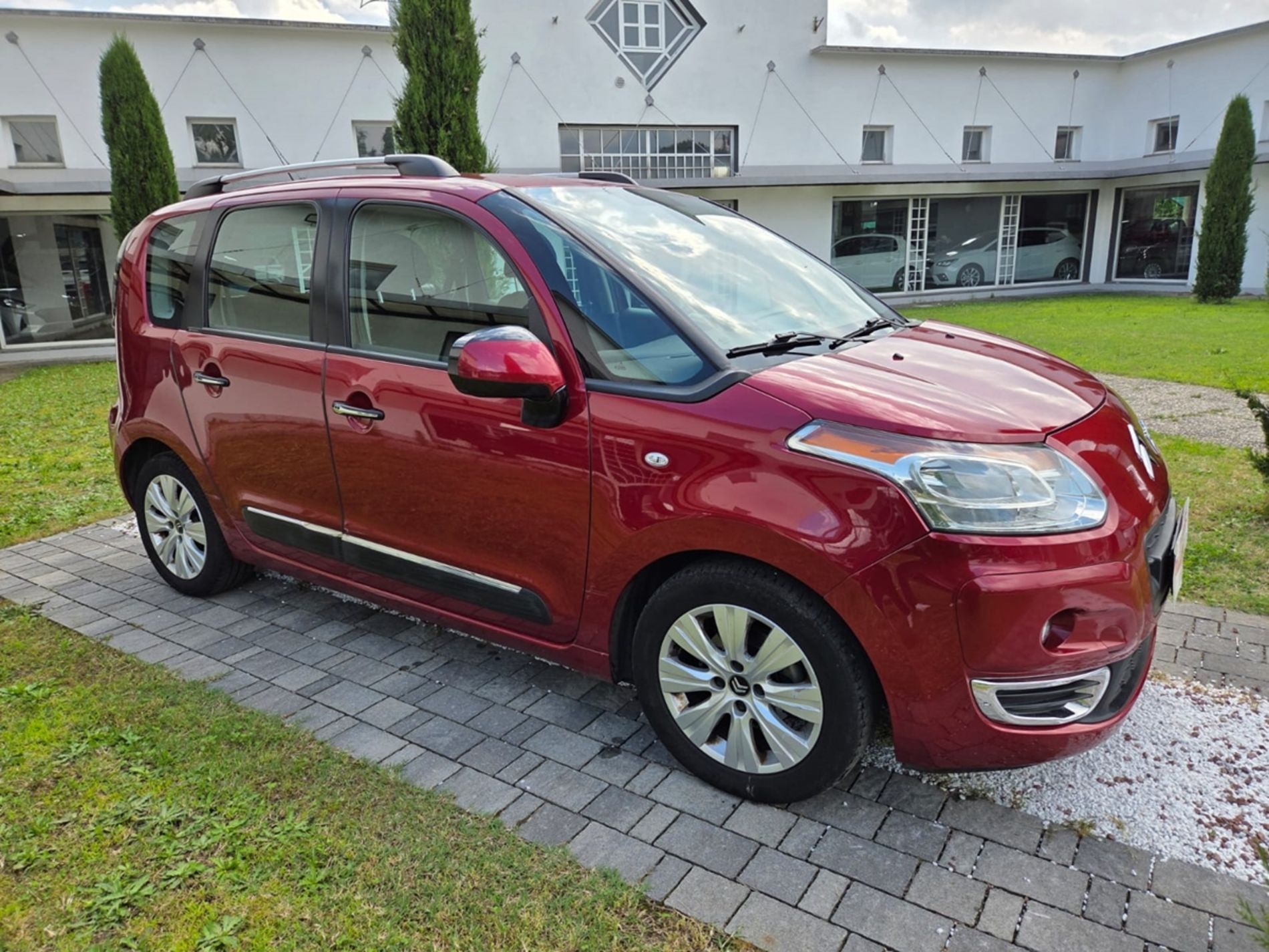 RISERVATA A COMMERCIANTI D’AUTO - Gallotti Auto