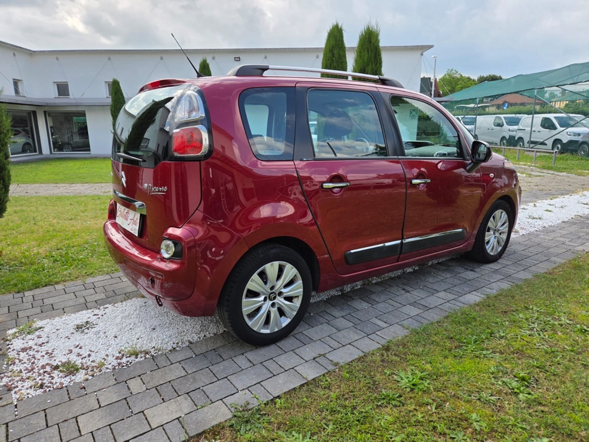 RISERVATA A COMMERCIANTI D’AUTO - Gallotti Auto