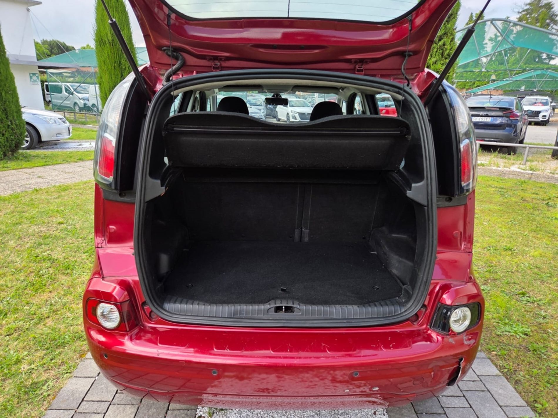 RISERVATA A COMMERCIANTI D’AUTO - Gallotti Auto