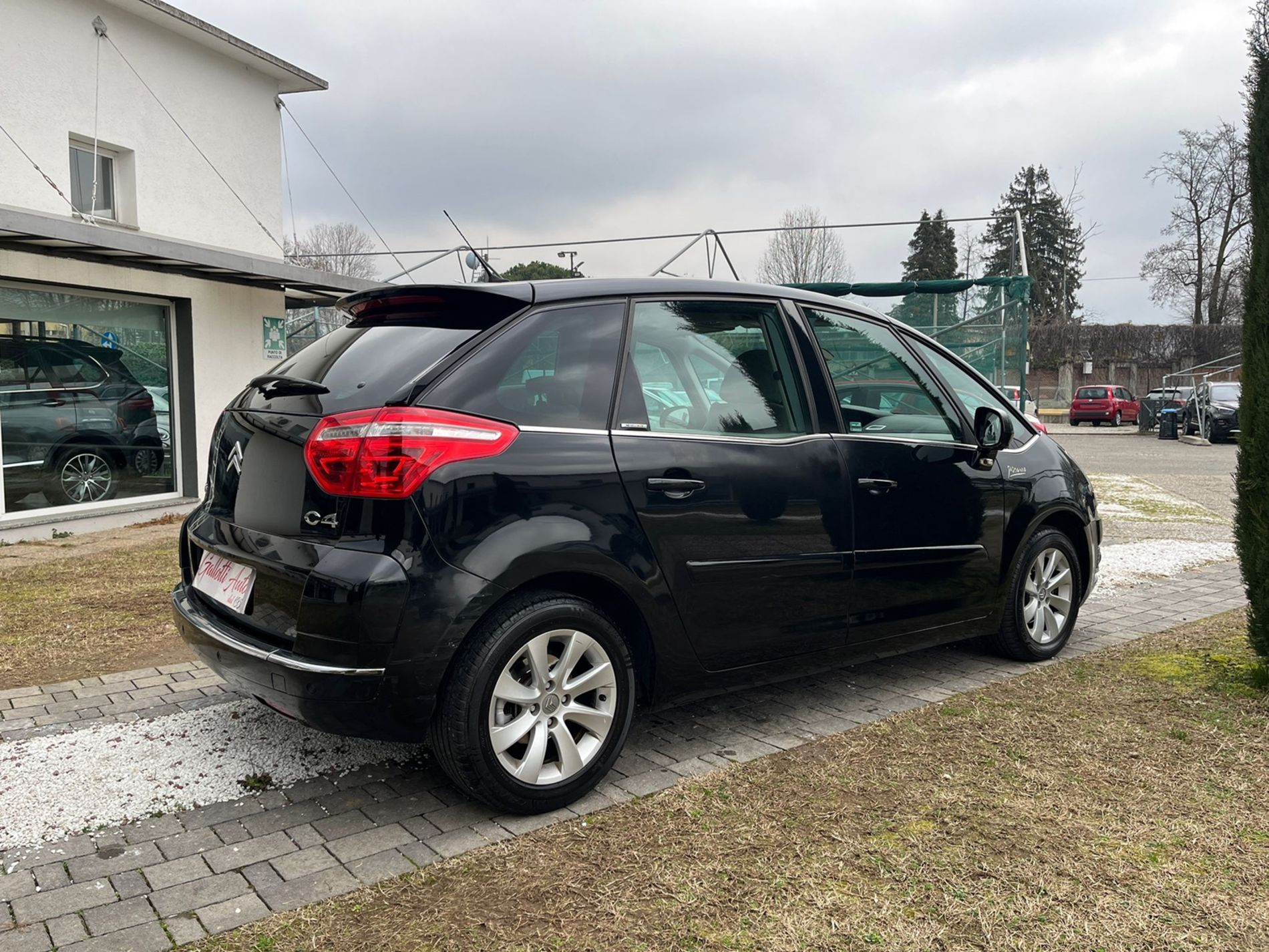 1.6 hdi 16v 110cv - RISERVATA A COMMERCIANTI D’AUTO - Gallotti Auto