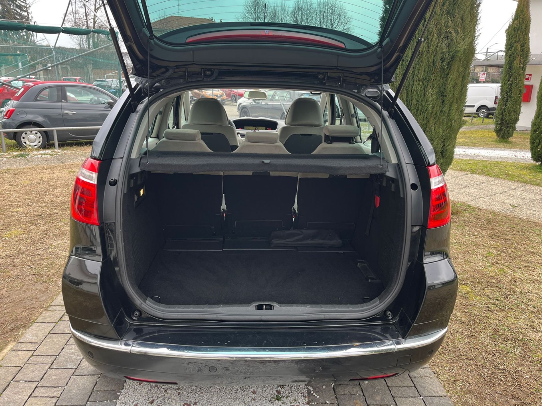 1.6 hdi 16v 110cv - RISERVATA A COMMERCIANTI D’AUTO - Gallotti Auto