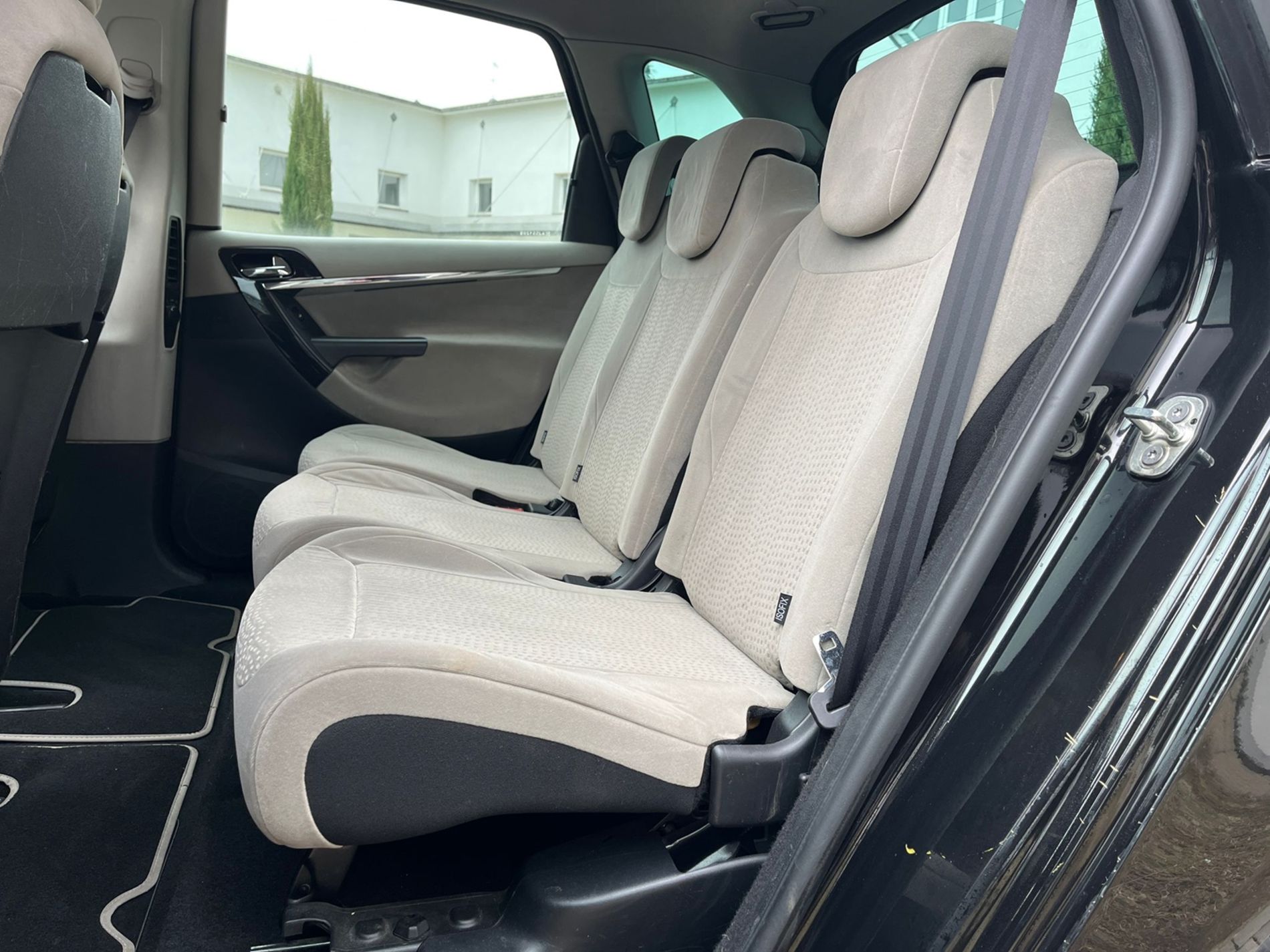 1.6 hdi 16v 110cv - RISERVATA A COMMERCIANTI D’AUTO - Gallotti Auto