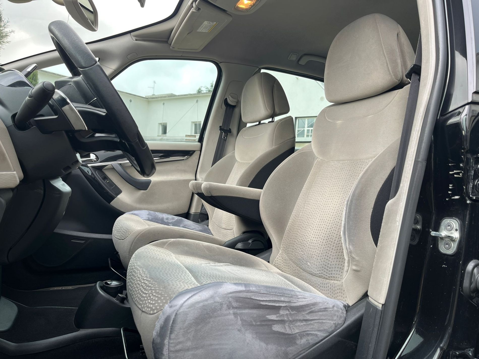 1.6 hdi 16v 110cv - RISERVATA A COMMERCIANTI D’AUTO - Gallotti Auto