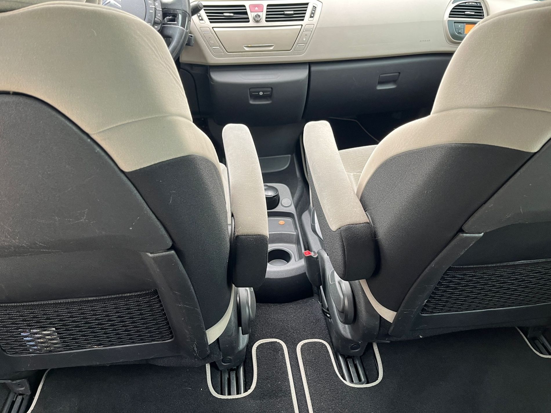 1.6 hdi 16v 110cv - RISERVATA A COMMERCIANTI D’AUTO - Gallotti Auto