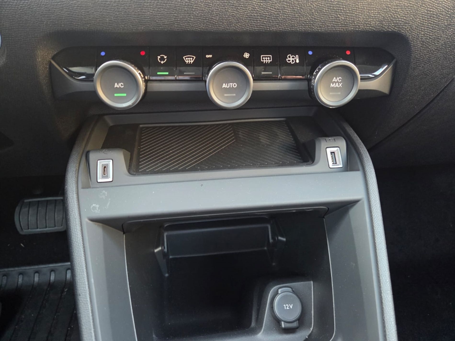 Citroen 1.2 PureTech PLUS S&S EAT8 AUTOMATICA 130CV - Gallotti Auto