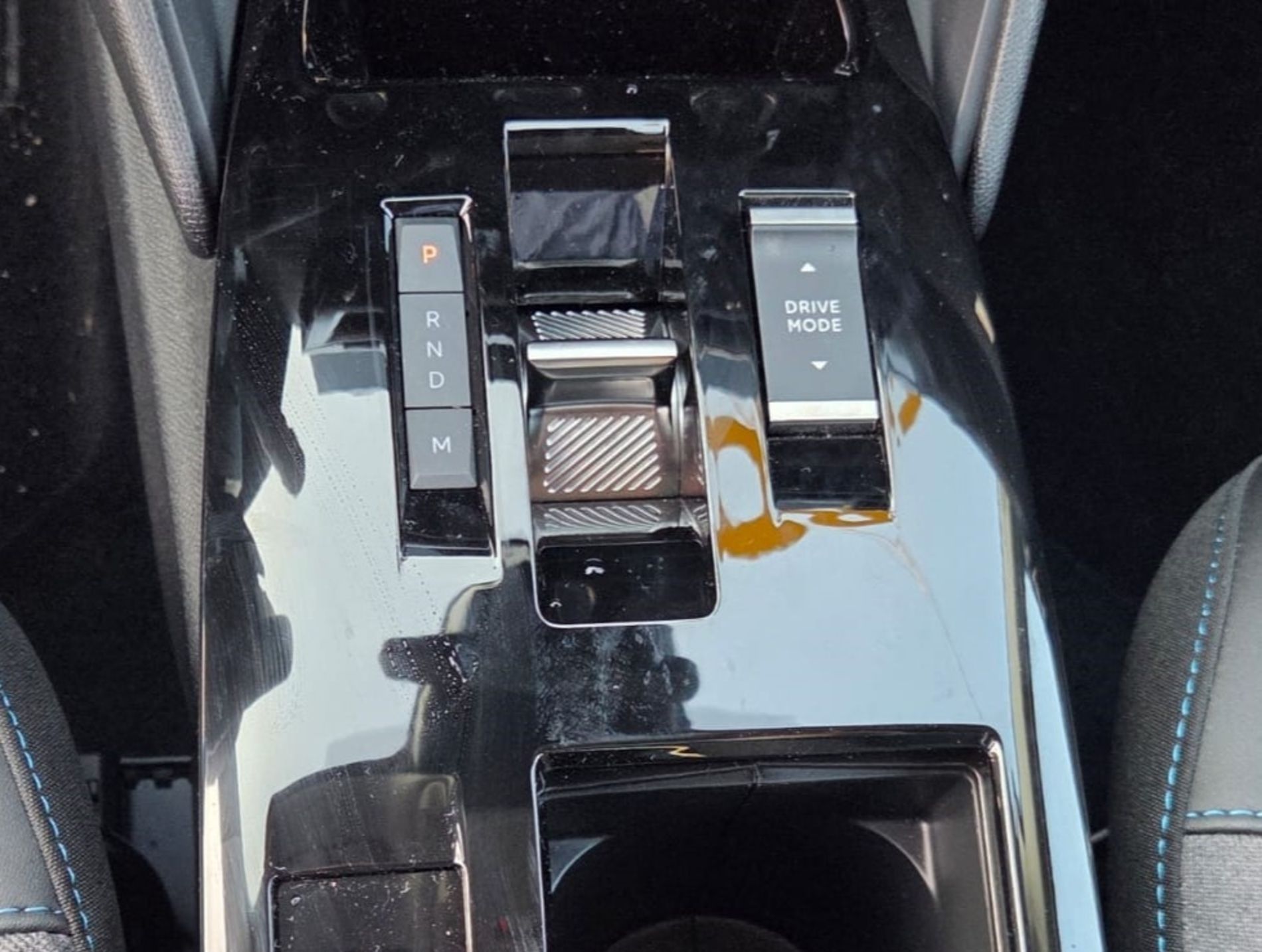 Citroen 1.2 PureTech PLUS S&S EAT8 AUTOMATICA 130CV - Gallotti Auto