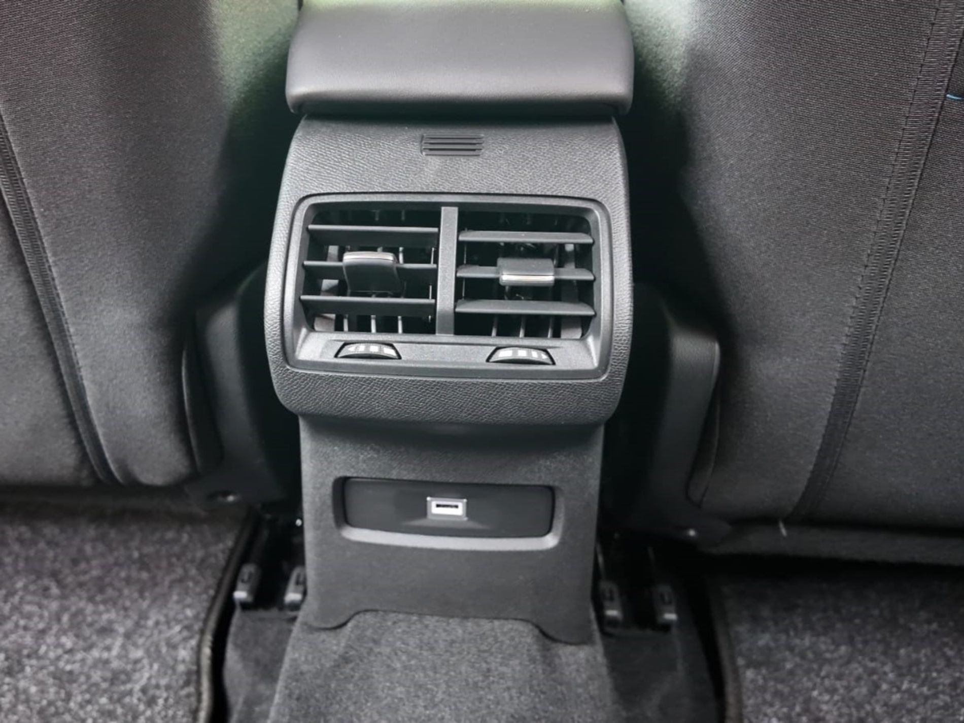 Citroen 1.2 PureTech PLUS S&S 130CV - Gallotti Auto