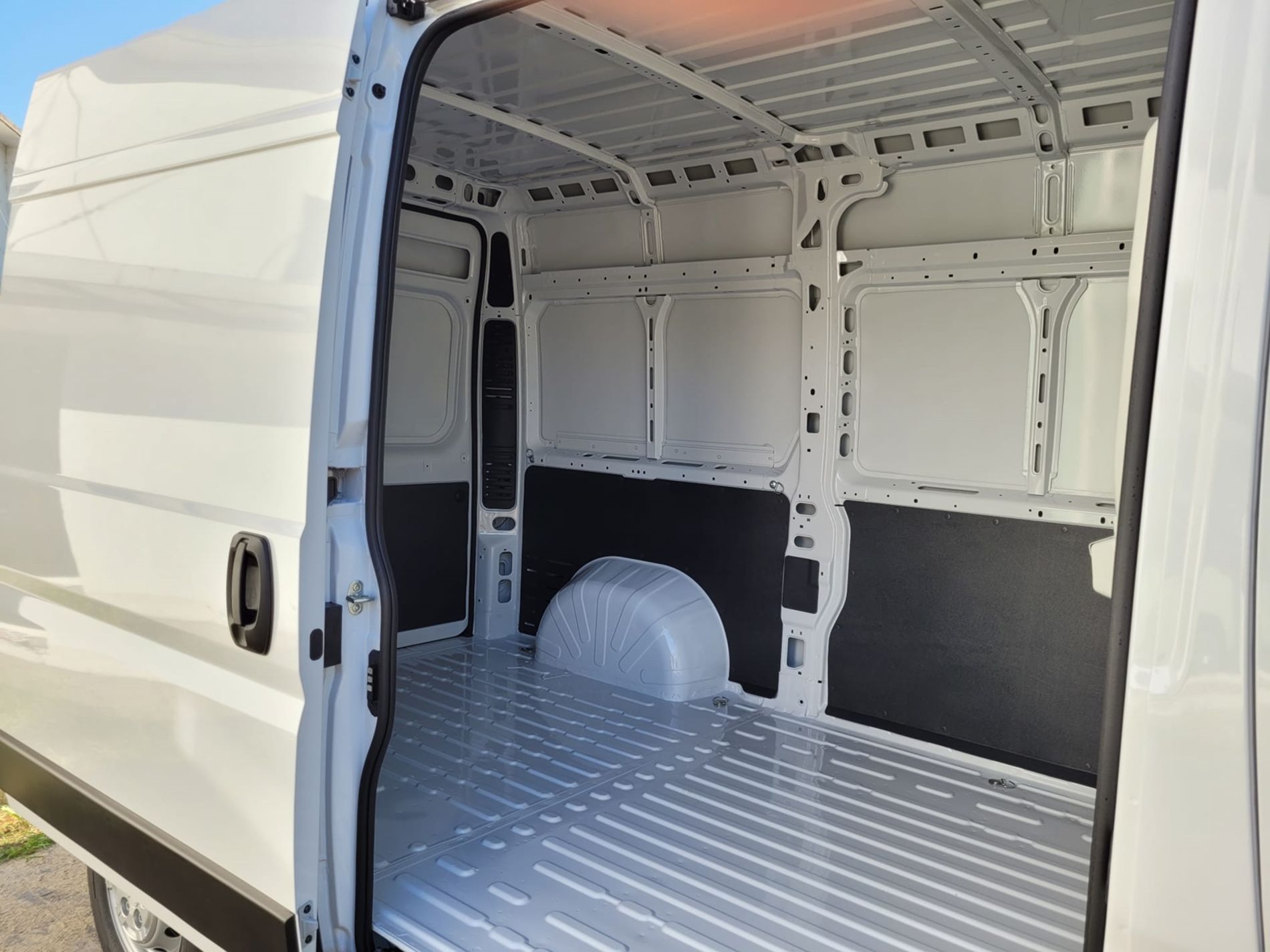 CITROEN JUMPER FURGONE 33 L3H2 BLUEHDI 120cv - Gallotti Auto