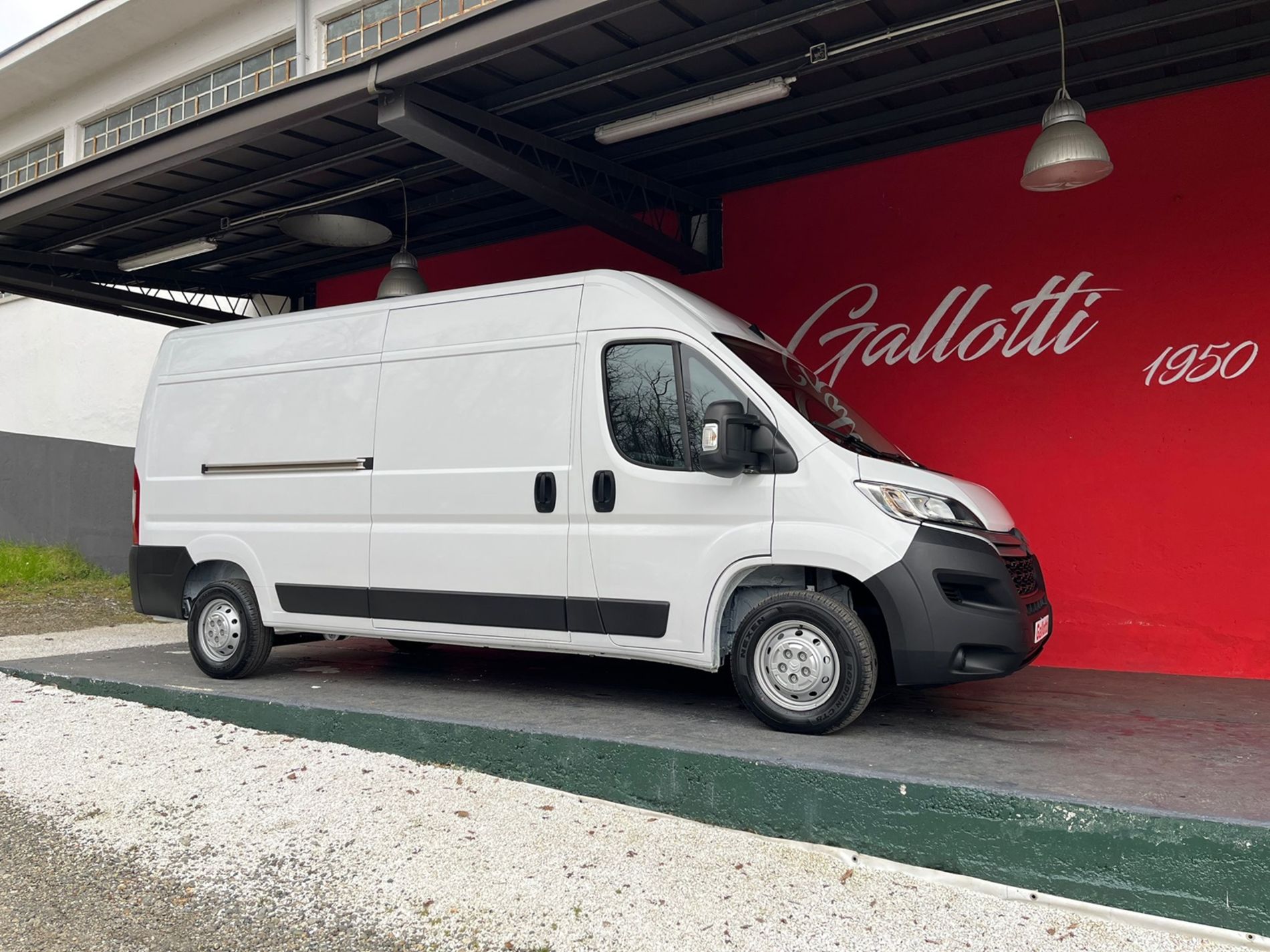 33 L3H2 BLUEHDI 120cv+IVA - Gallotti Auto