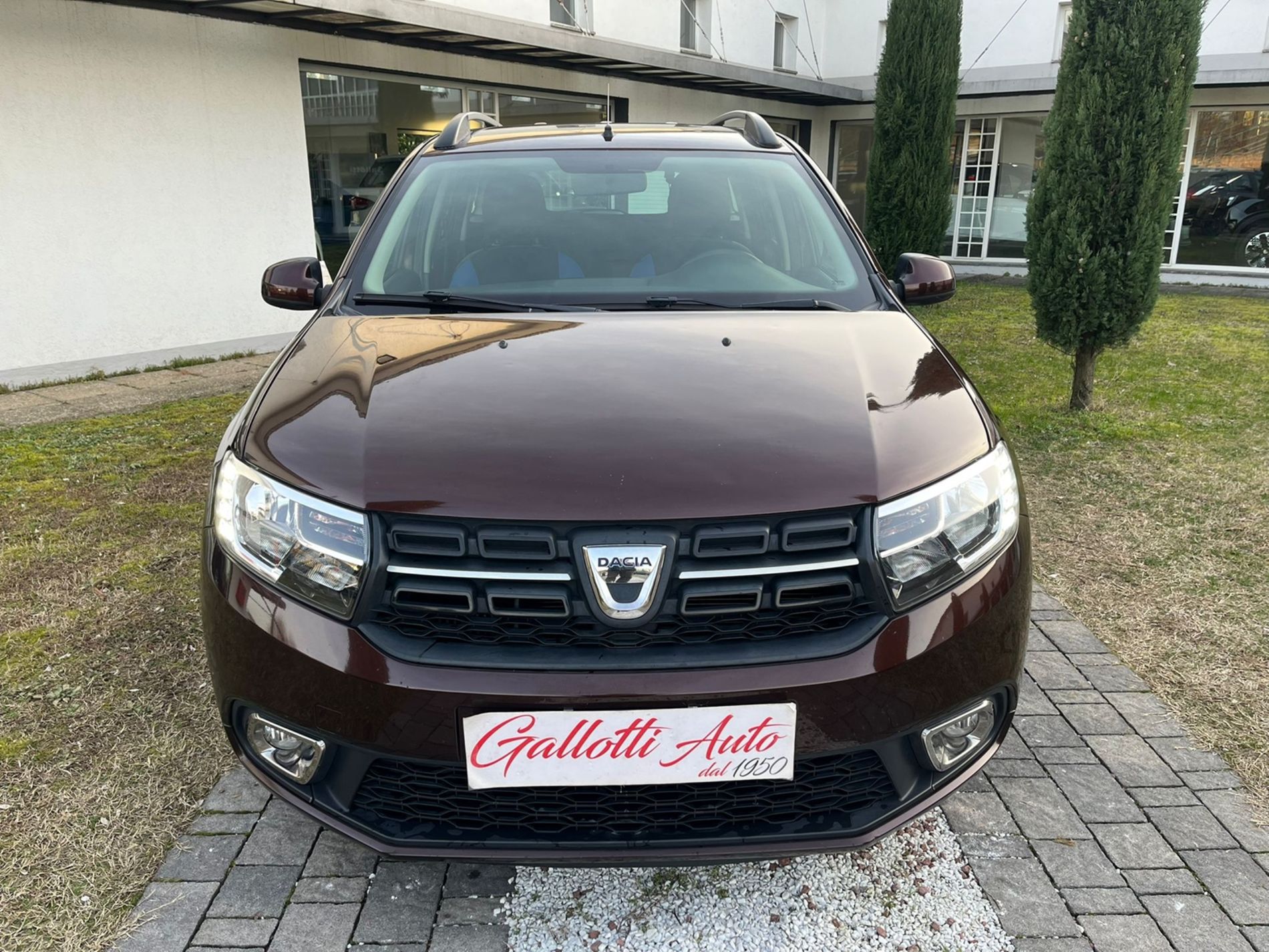 MCV 1.5 90cv diesel - RISERVATA A COMMERCIANTI D’AUTO - Gallotti Auto