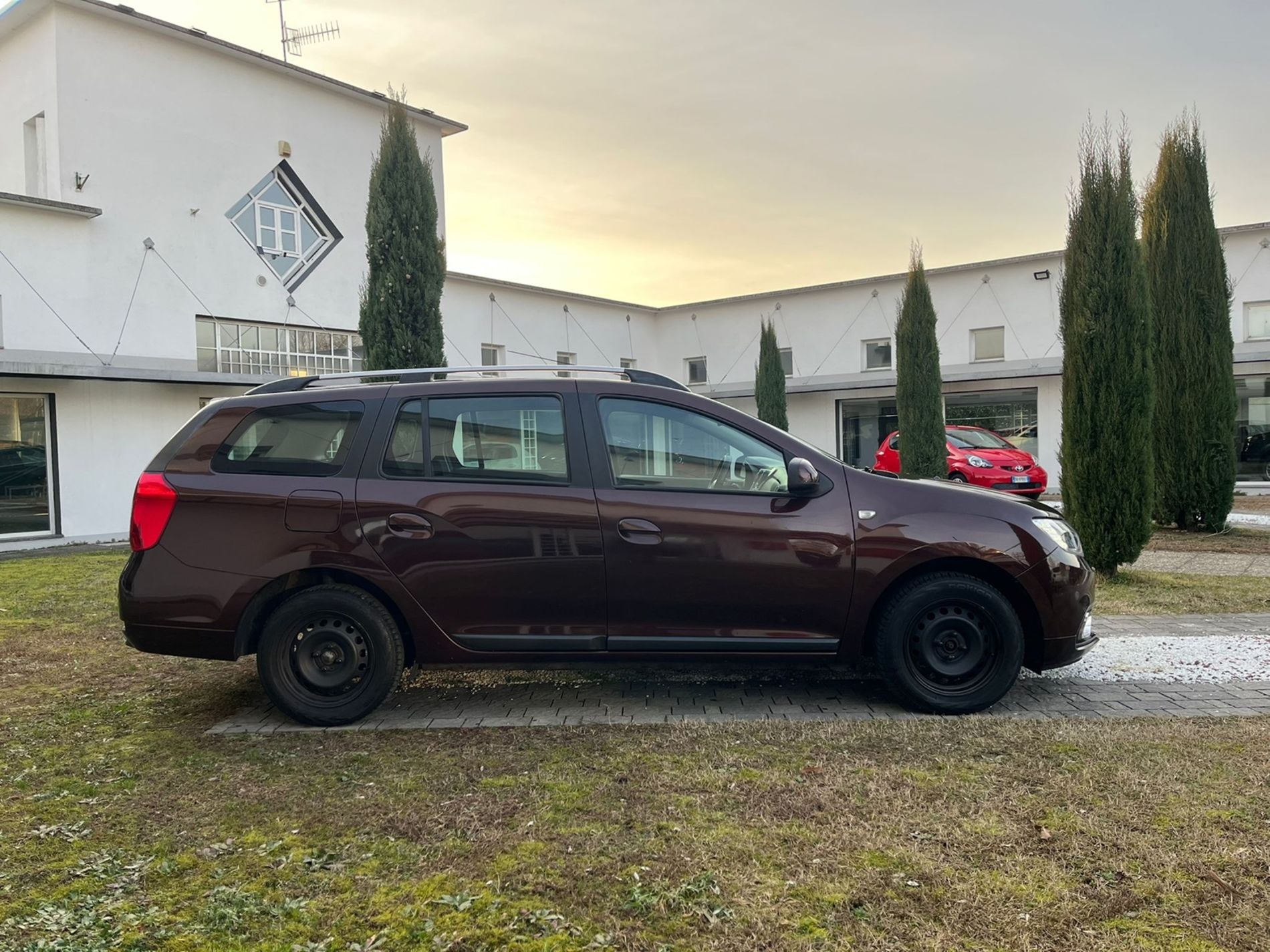 MCV 1.5 90cv diesel - RISERVATA A COMMERCIANTI D’AUTO - Gallotti Auto