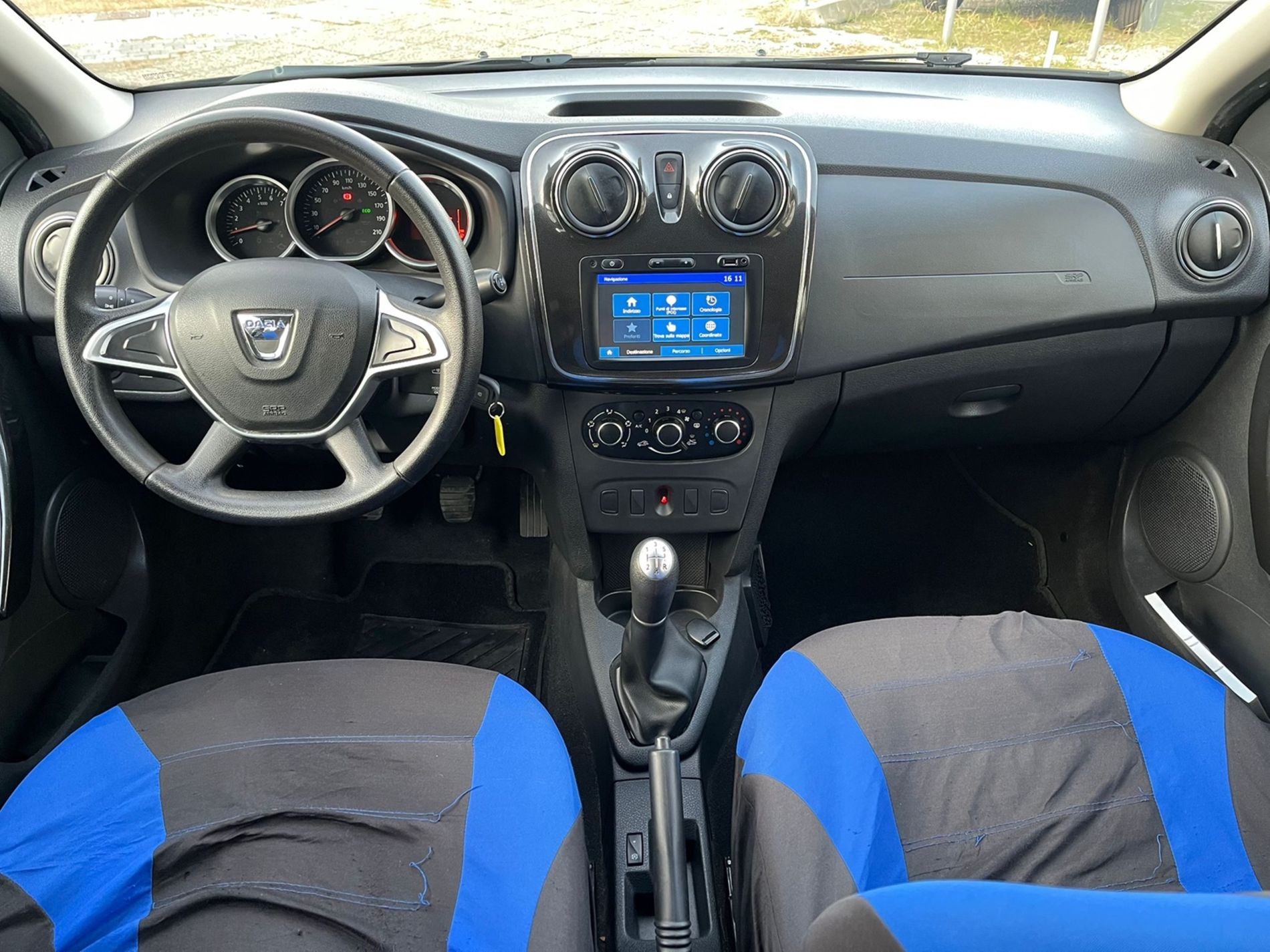 MCV 1.5 90cv diesel - RISERVATA A COMMERCIANTI D’AUTO - Gallotti Auto