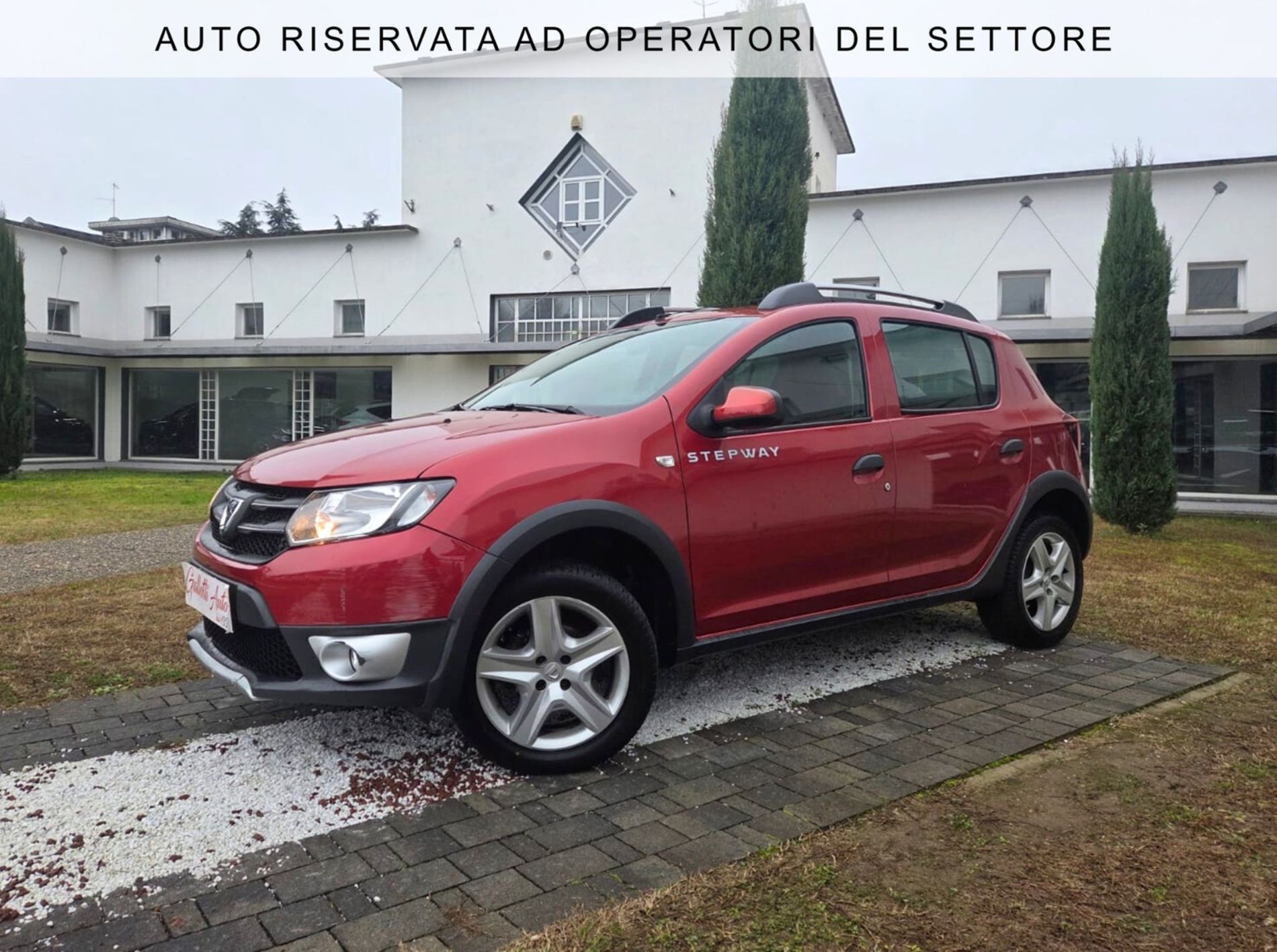 Stepway 900 tce 90cv - RISERVATA A COMMERCIANTI D’AUTO - Gallotti Auto