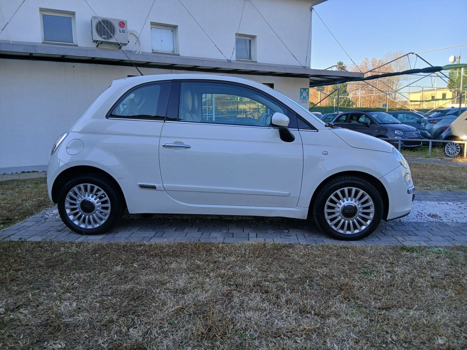 RISERVATA A COMMERCIANTI D’AUTO - Gallotti Auto