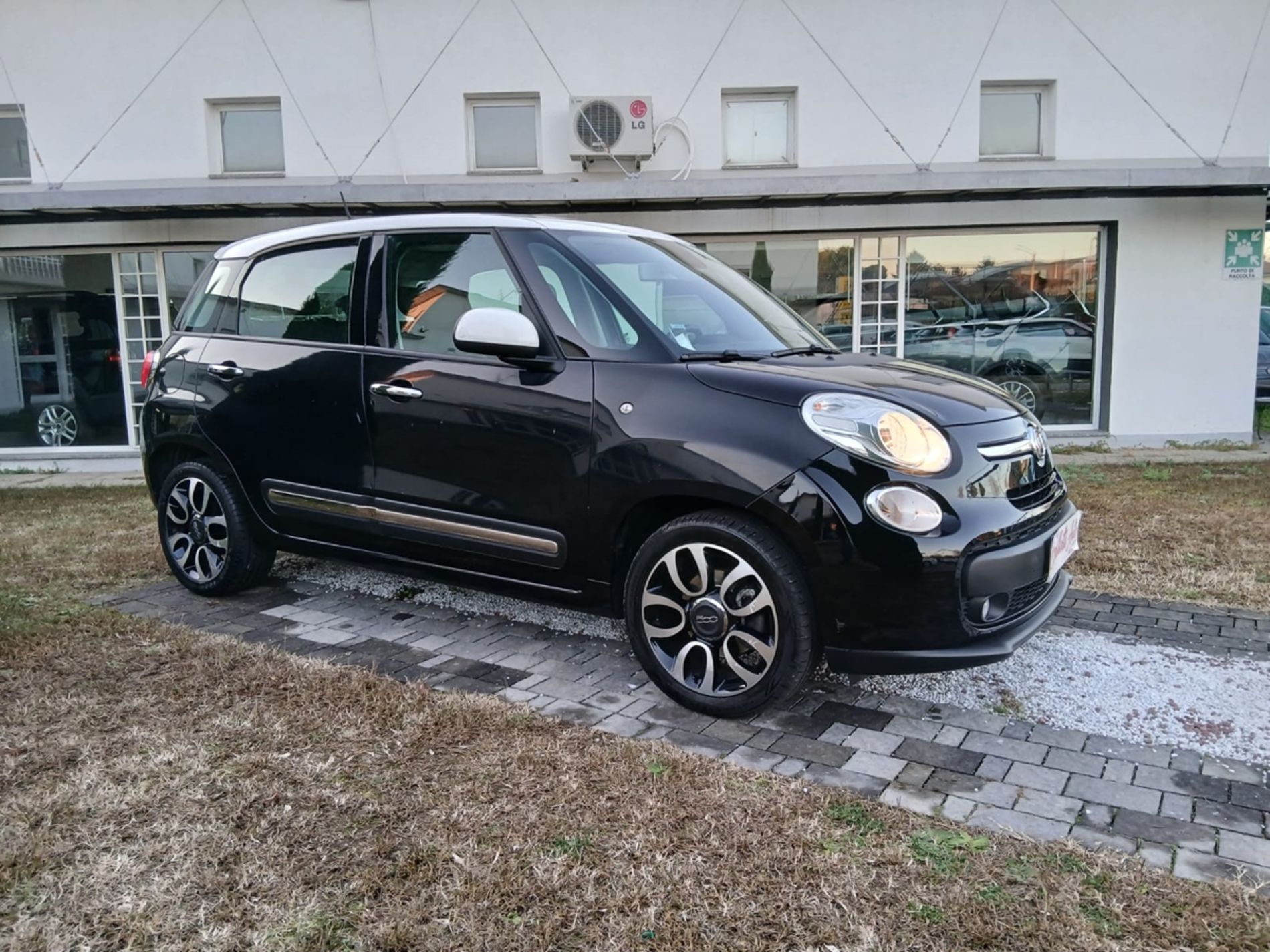 FIAT 500L 1.3 mjt Lounge 85cv - Gallotti Auto