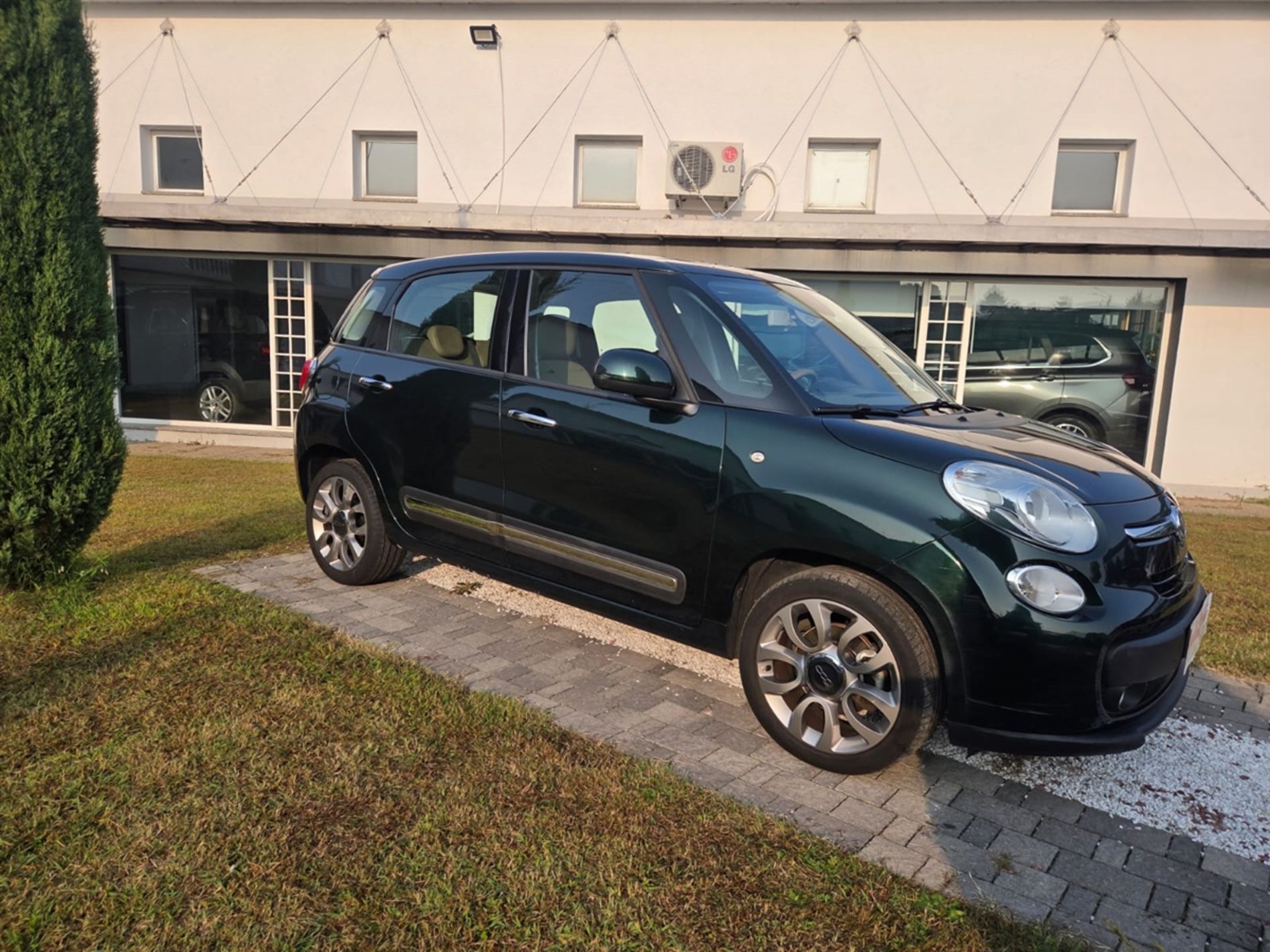 RISERVATA A COMMERCIANTI D’AUTO - Gallotti Auto