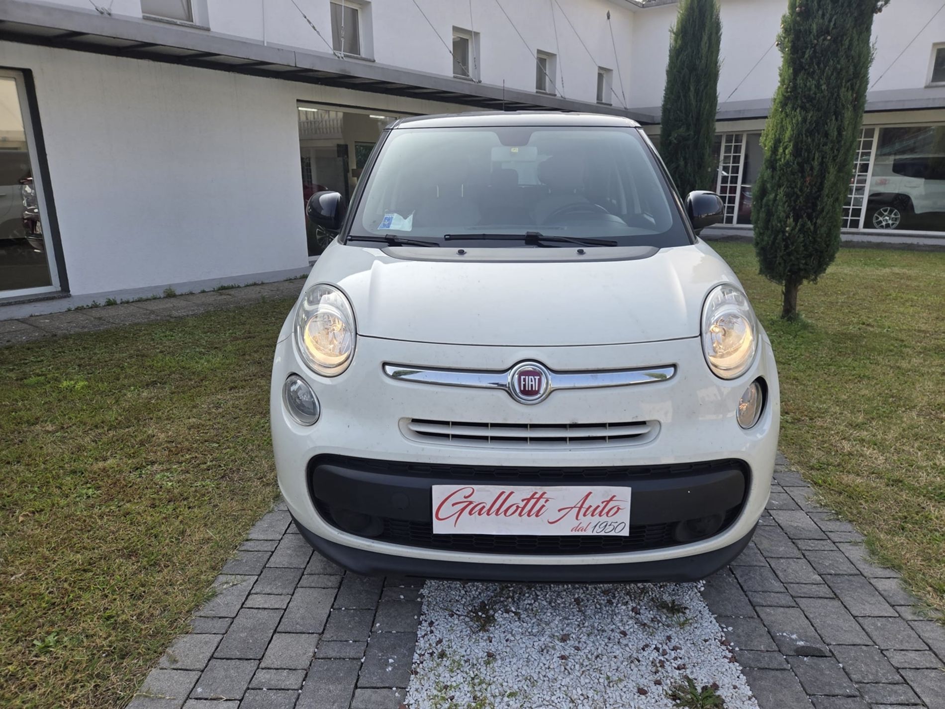 RISERVATA A COMMERCIANTI D’AUTO - Gallotti Auto