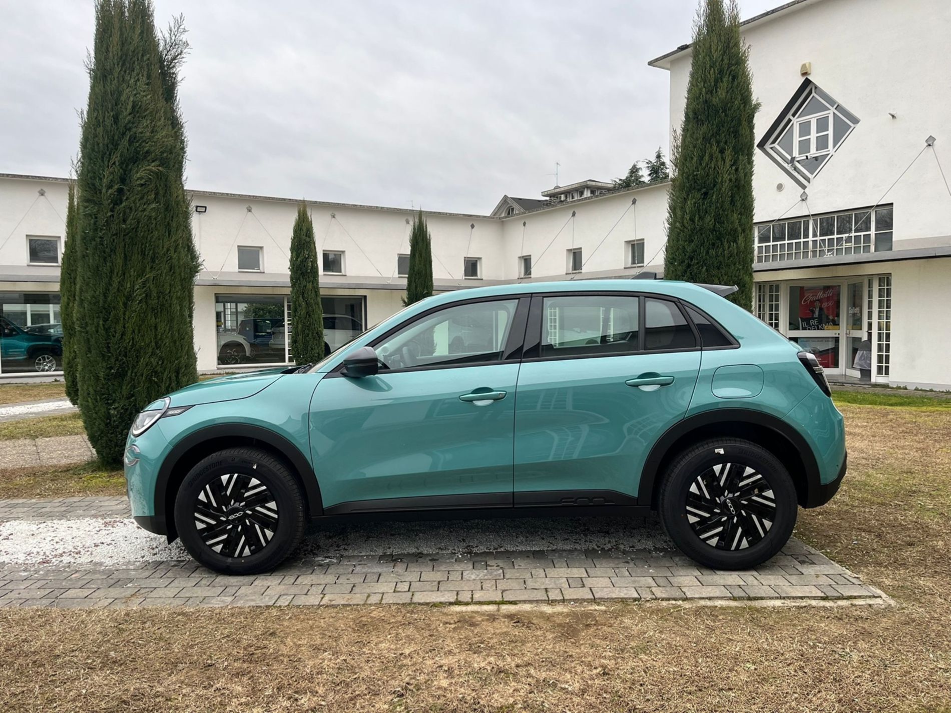 1.2 Hybrid Pop 110cv DCT - Gallotti Auto