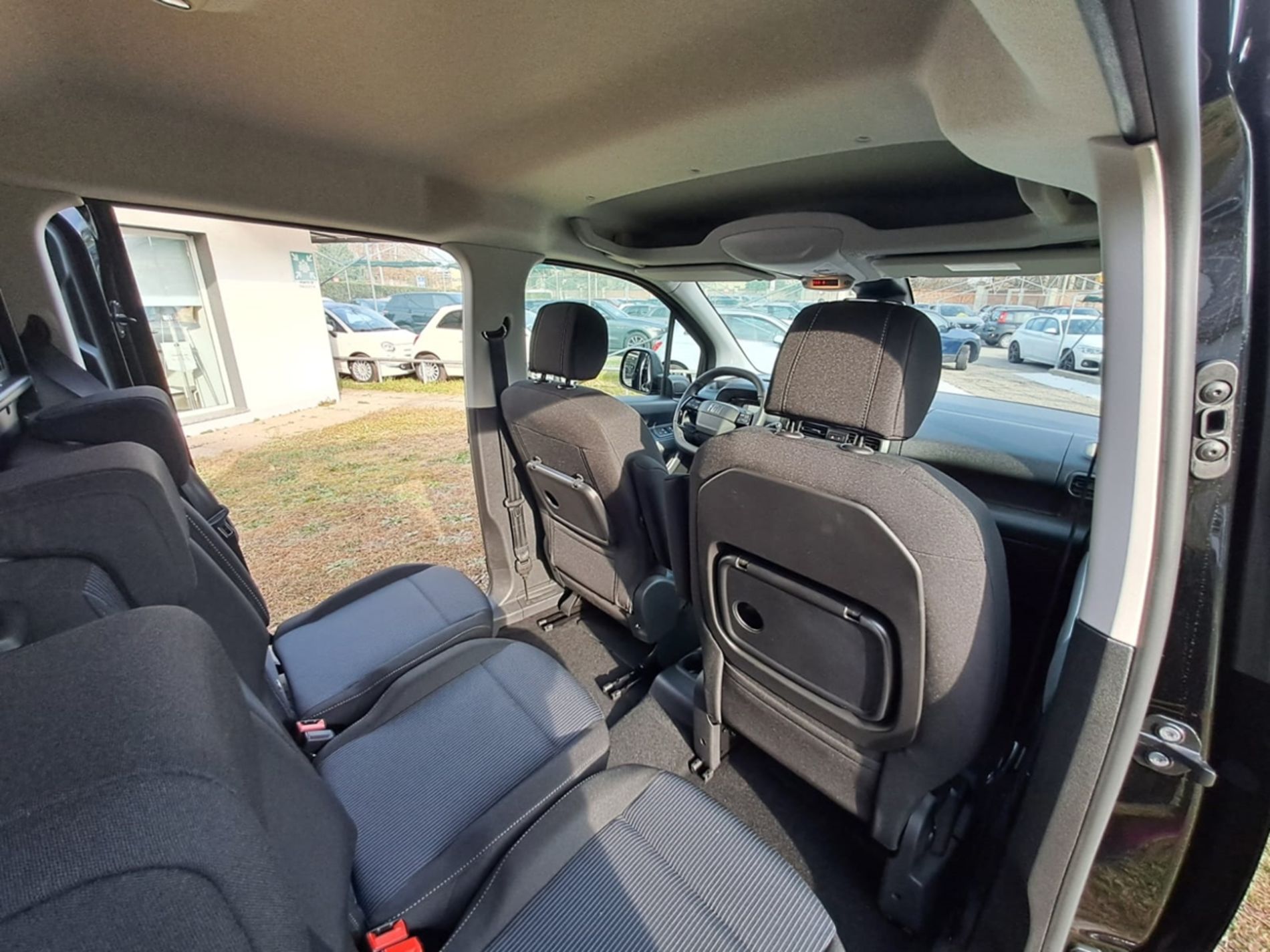 N1 5 POSTI - Gallotti Auto