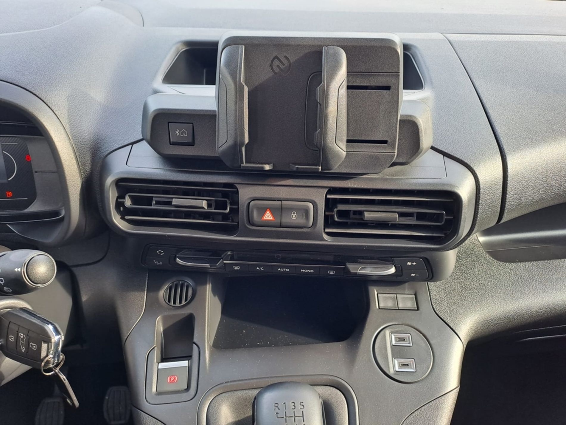 N1 5 POSTI - Gallotti Auto