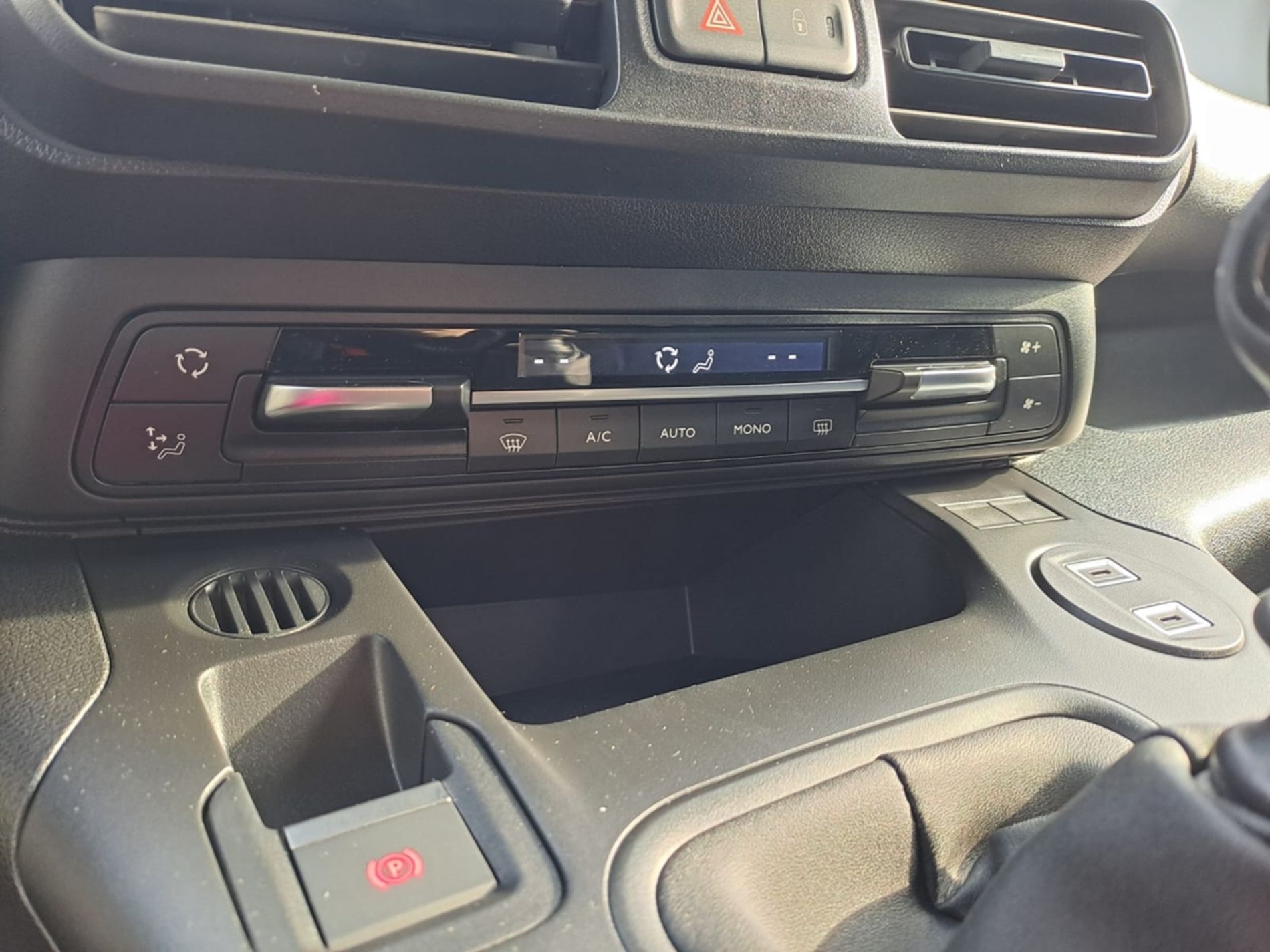 N1 5 POSTI - Gallotti Auto