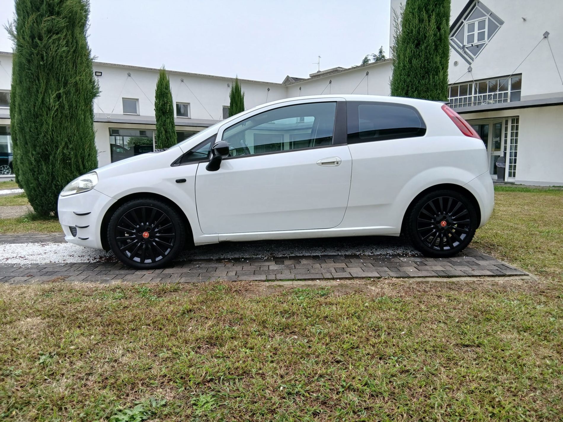 RISERVATA A COMMERCIANTI D’AUTO - Gallotti Auto