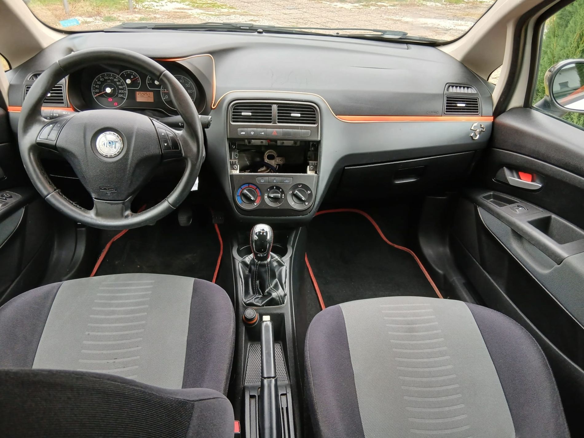 RISERVATA A COMMERCIANTI D’AUTO - Gallotti Auto