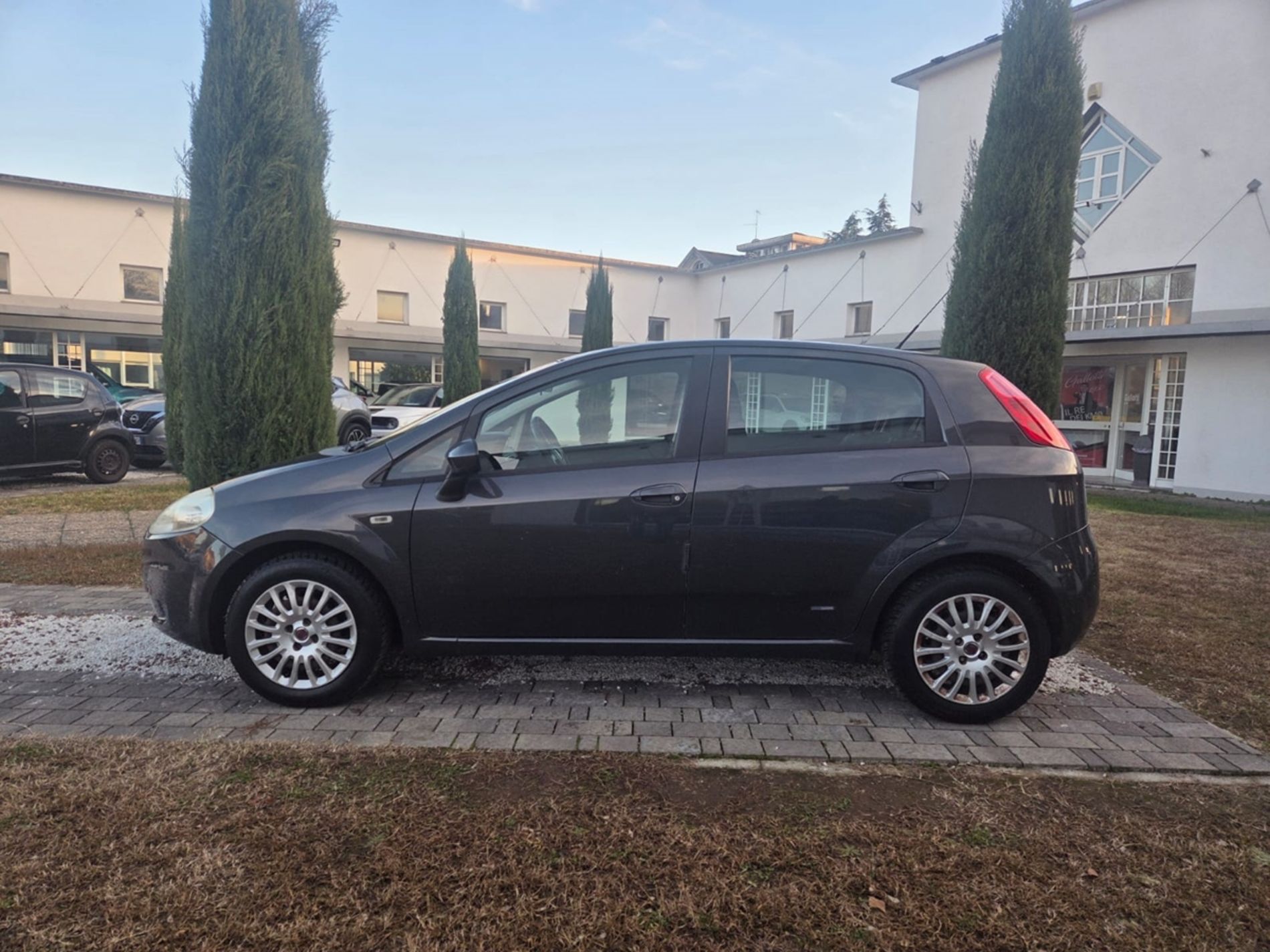 RISERVATA A COMMERCIANTI D’AUTO - Gallotti Auto