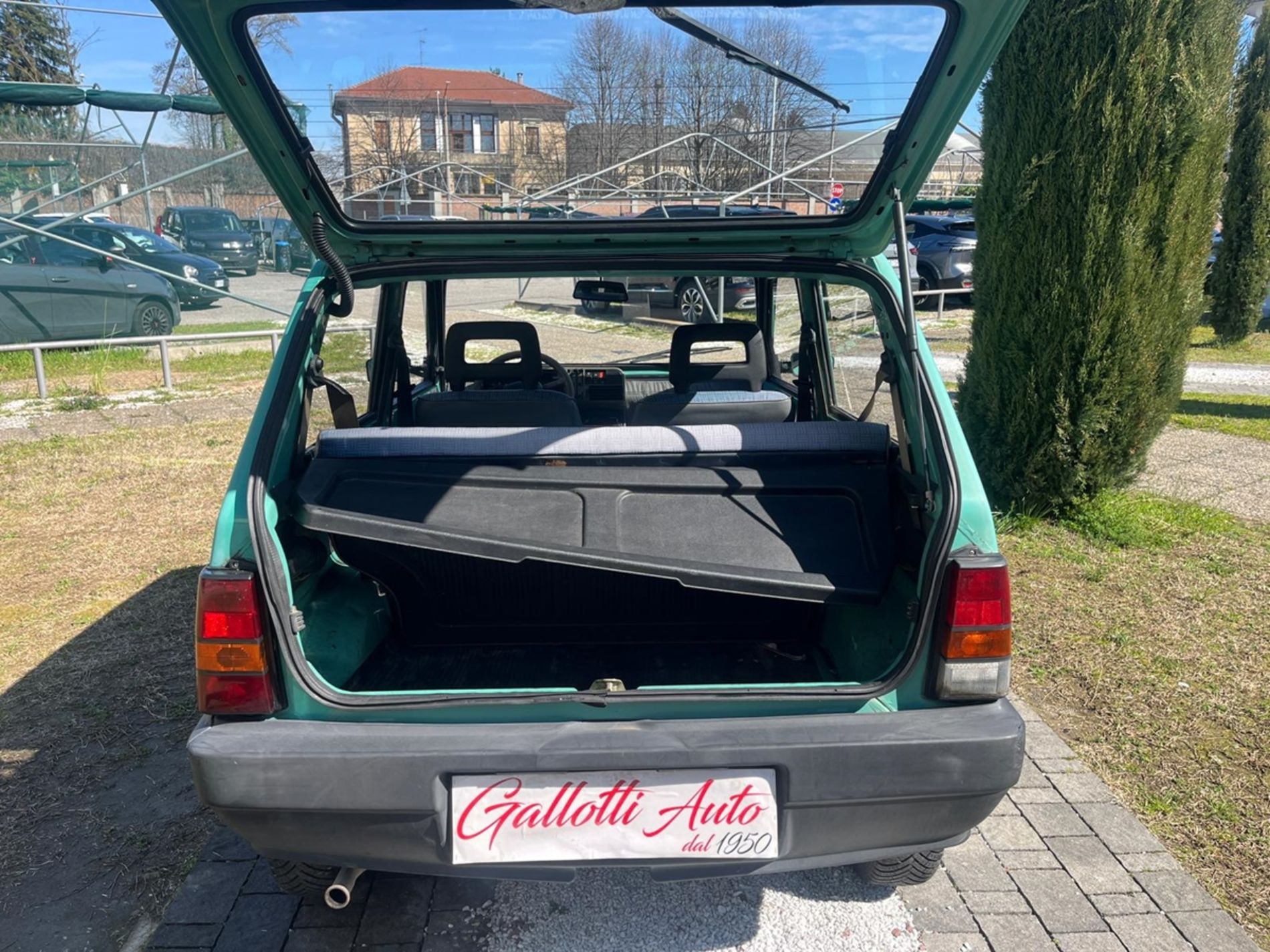 Young 1.1 benzina 54cv - Gallotti Auto