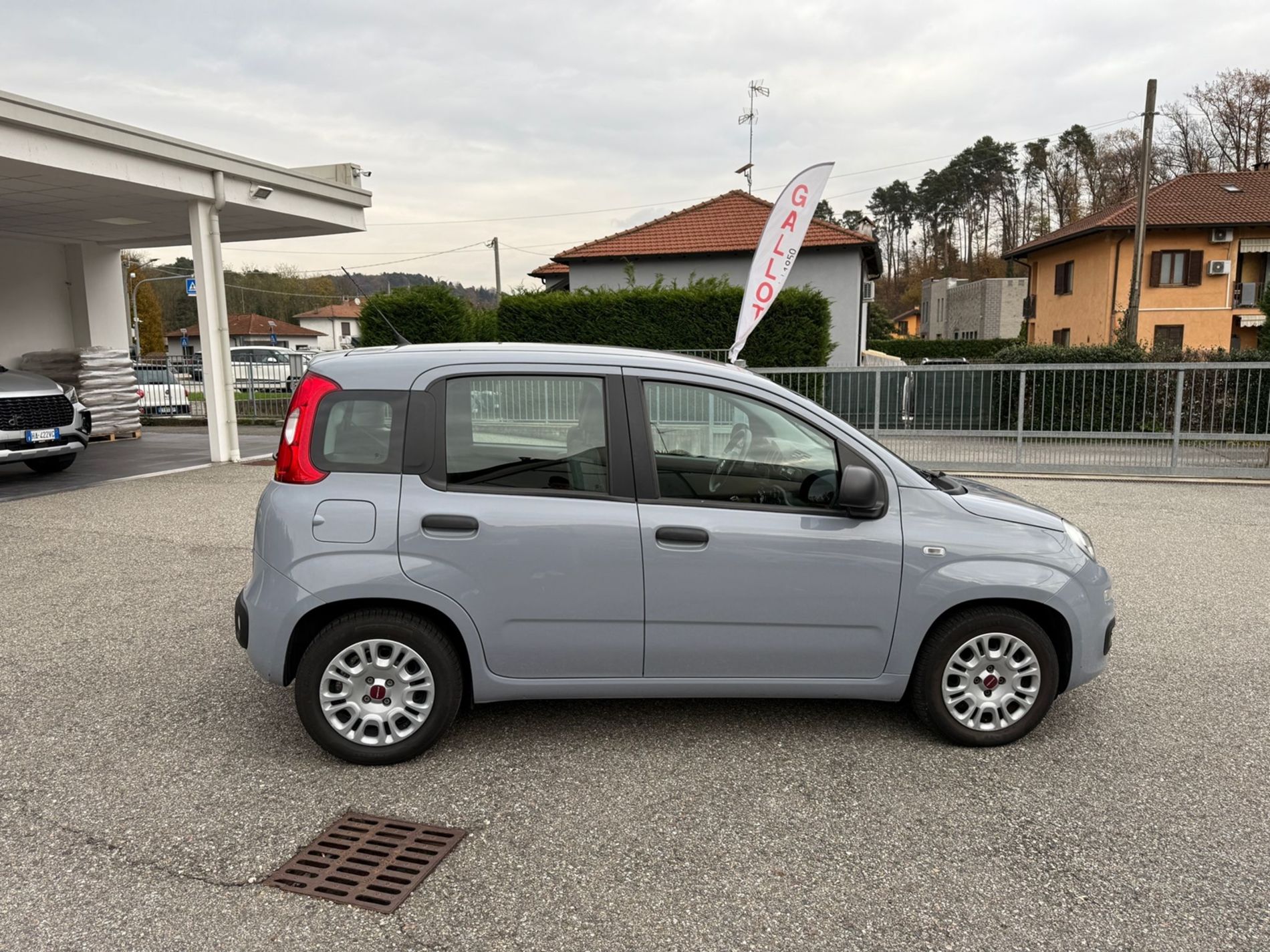 1.0 firefly Hybrid s&s 70cv - NEOPATENTATI - Gallotti Auto