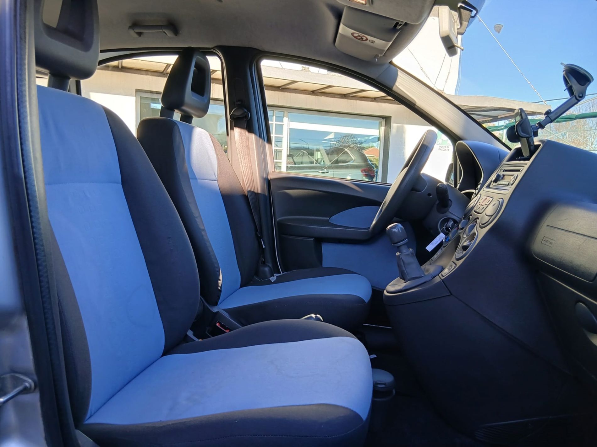 FIAT Panda - RISERVATA A COMMERCIANTI D’AUTO - Gallotti Auto