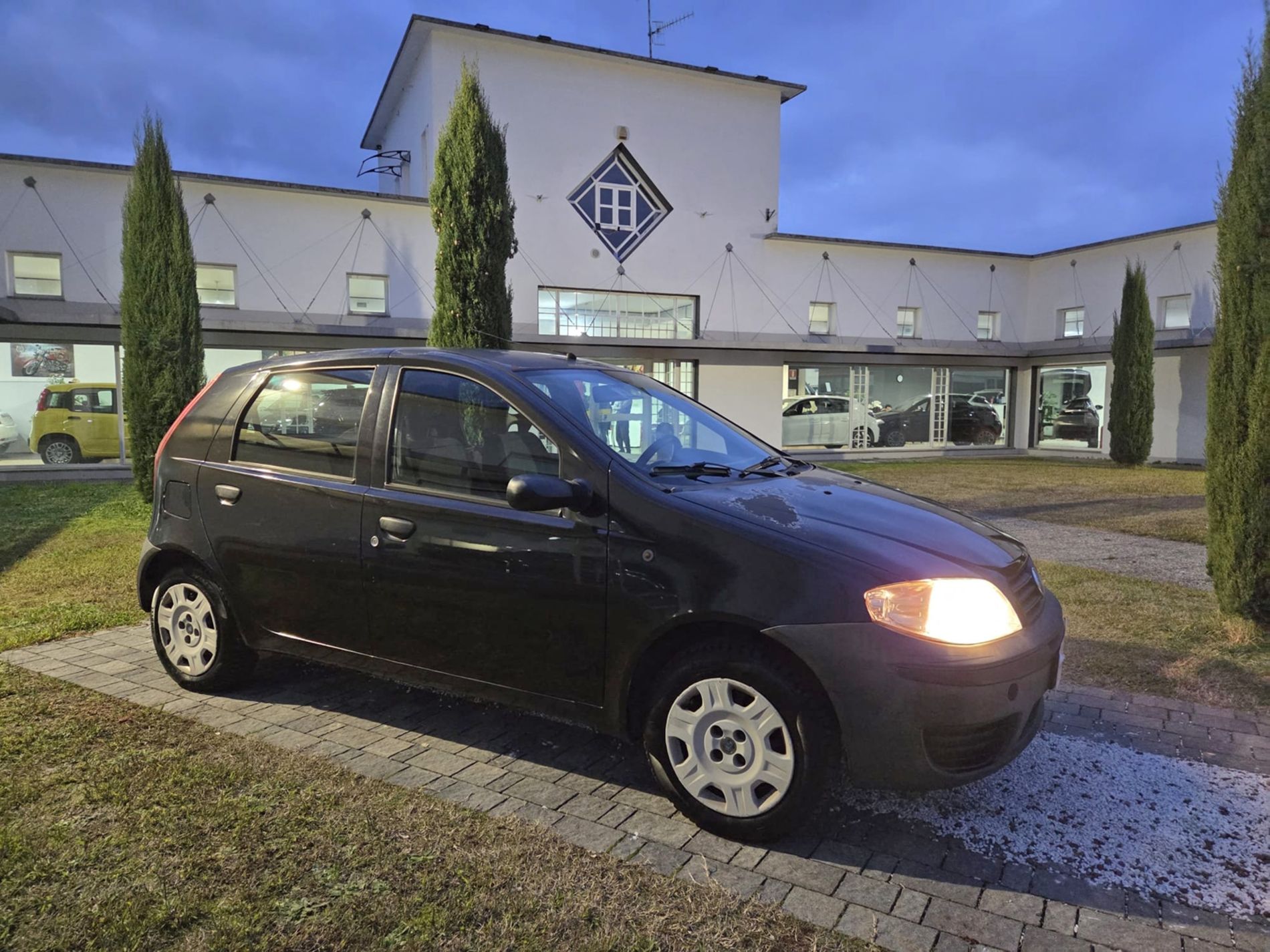 RISERVATA A COMMERCIANTI D’AUTO - Gallotti Auto