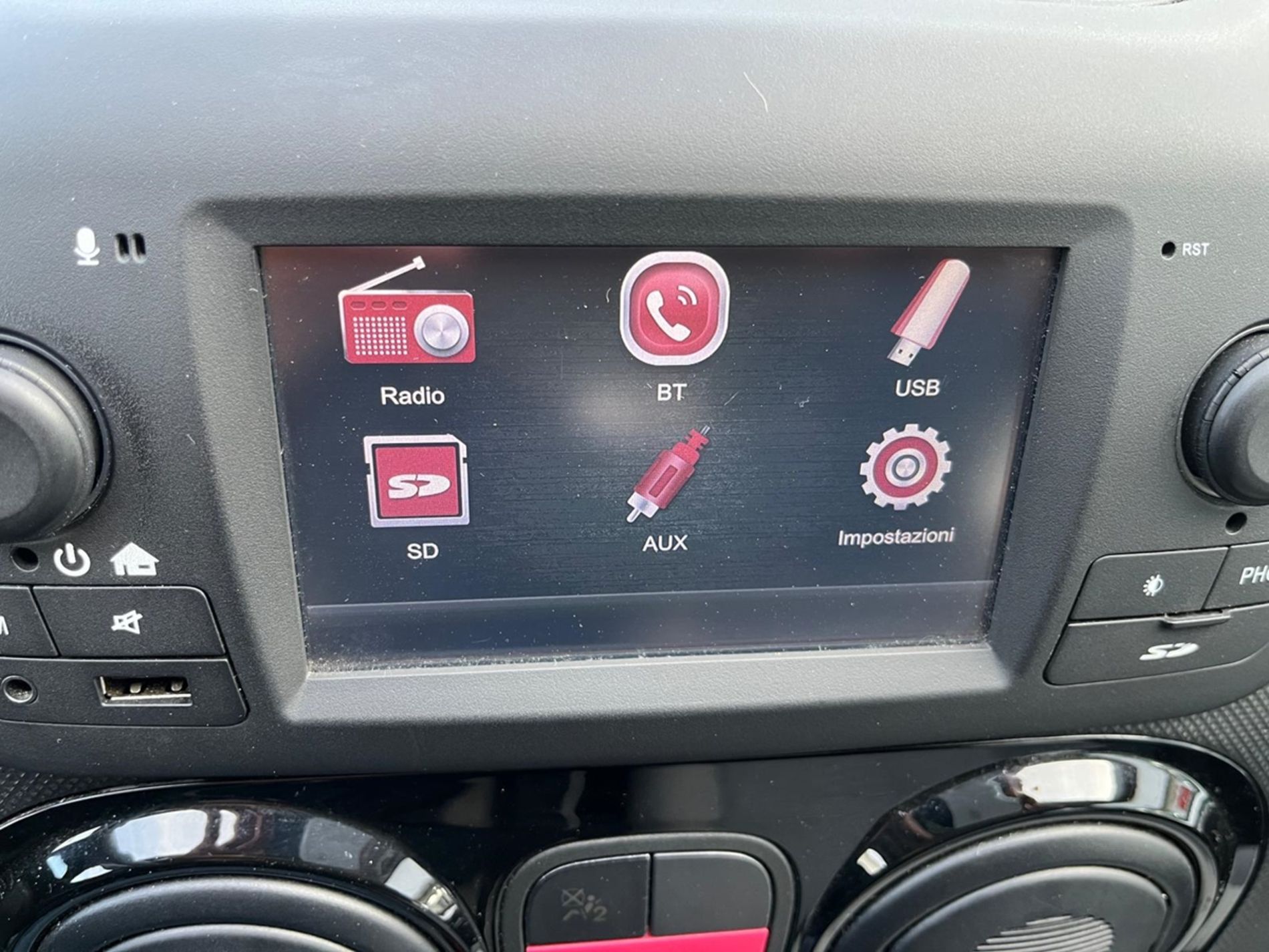 1.4 8v Lounge 77cv - Gallotti Auto