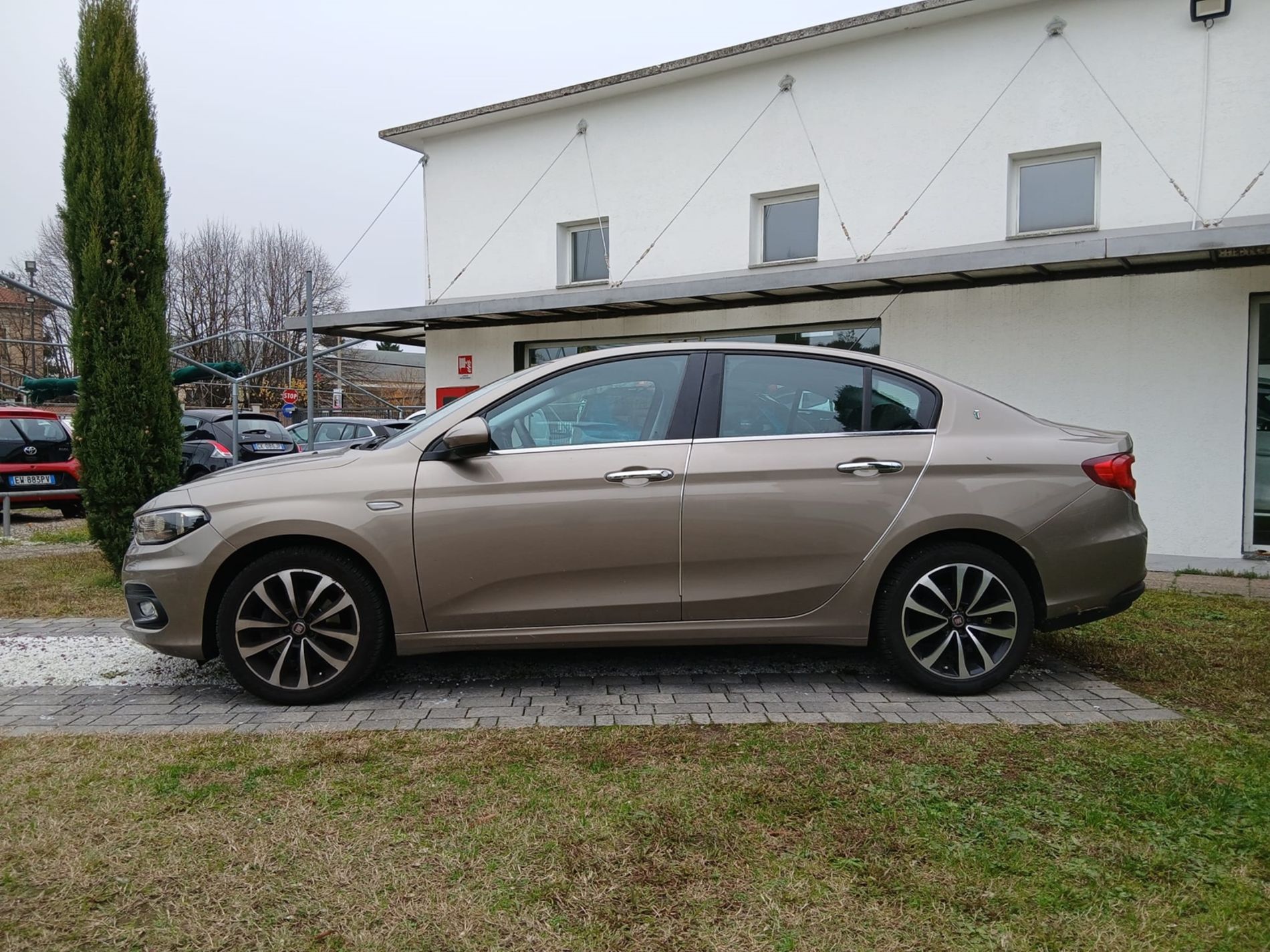 4p 1.4 Lounge 95cv - Gallotti Auto