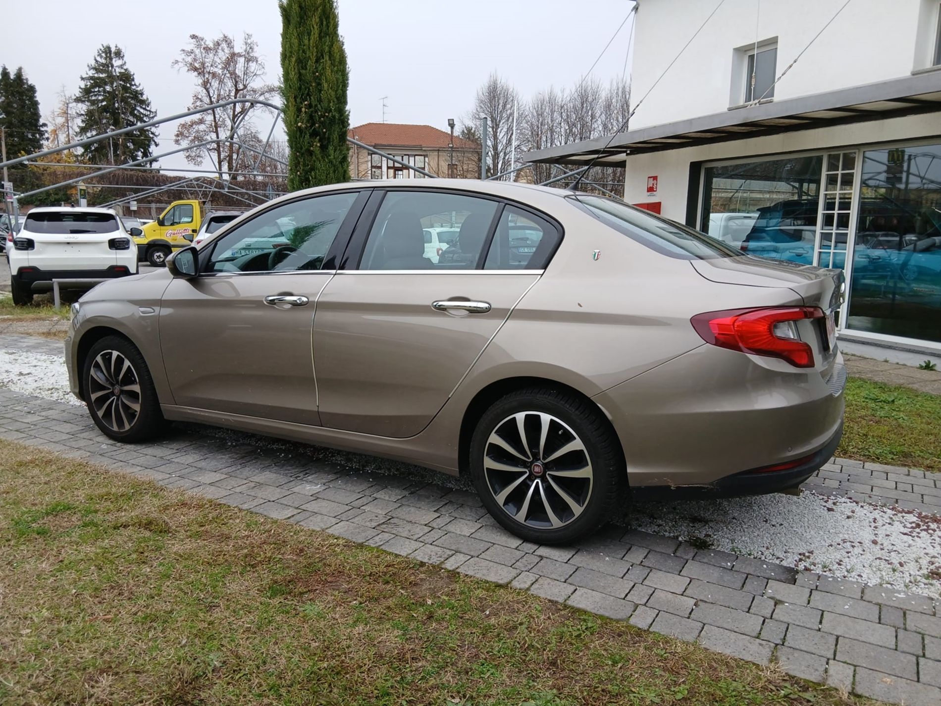 4p 1.4 Lounge 95cv - Gallotti Auto