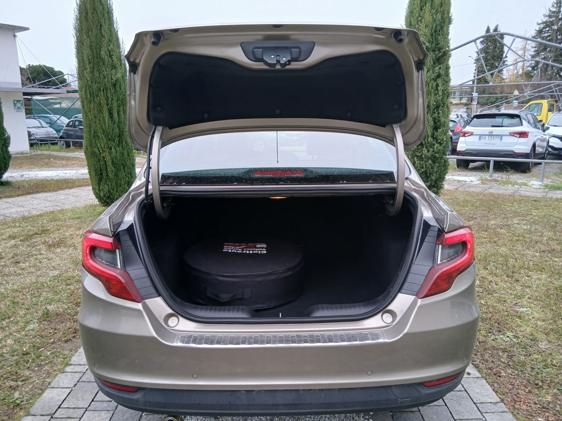 4p 1.4 Lounge 95cv - Gallotti Auto