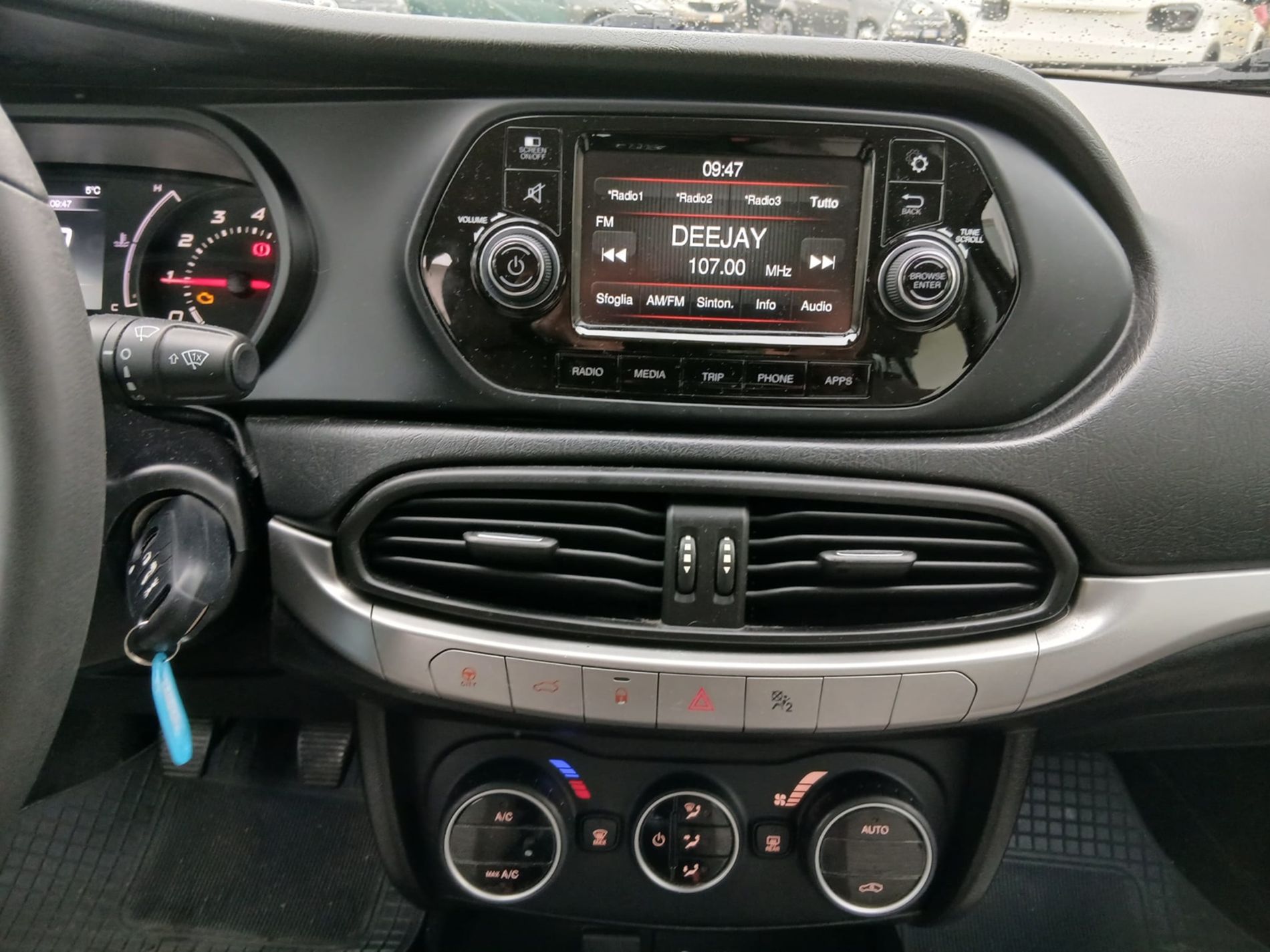 4p 1.4 Lounge 95cv - Gallotti Auto