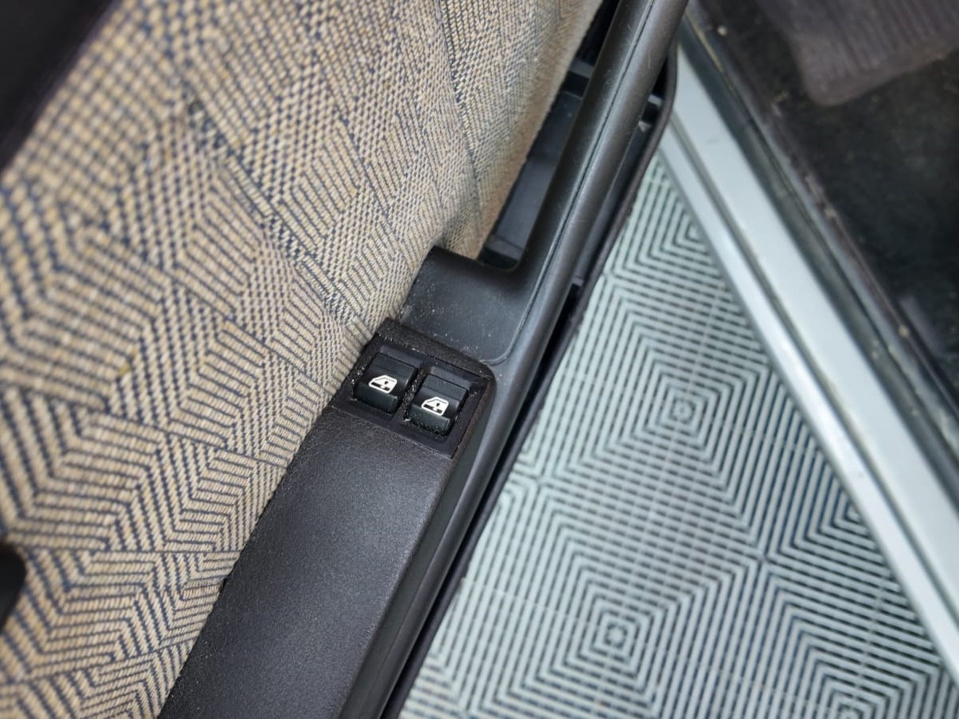 Fiat Uno 1.3 SL 70cv 5p   - Gallotti Auto