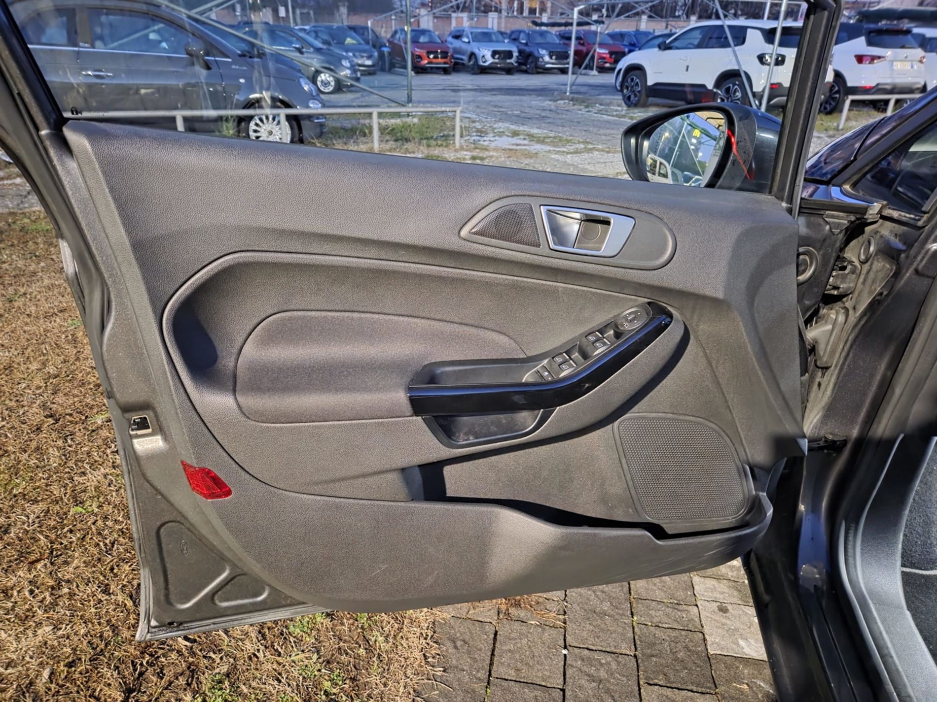 5p 1.0 ecoboost Titanium 100cv E6 - Gallotti Auto