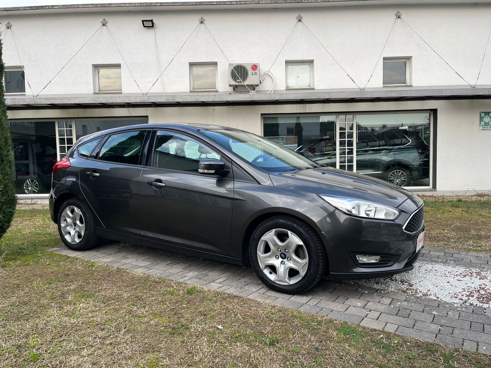  1.5 tdci s&s 120cv - RISERVATA A COMMERCIANTI D’AUTO - Gallotti Auto