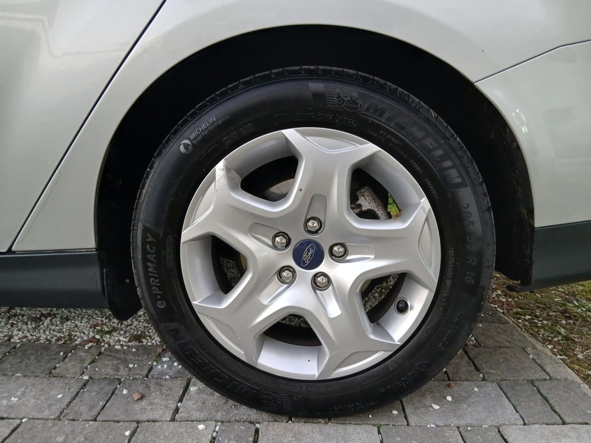 RISERVATA A COMMERCIANTI D’AUTO - Gallotti Auto