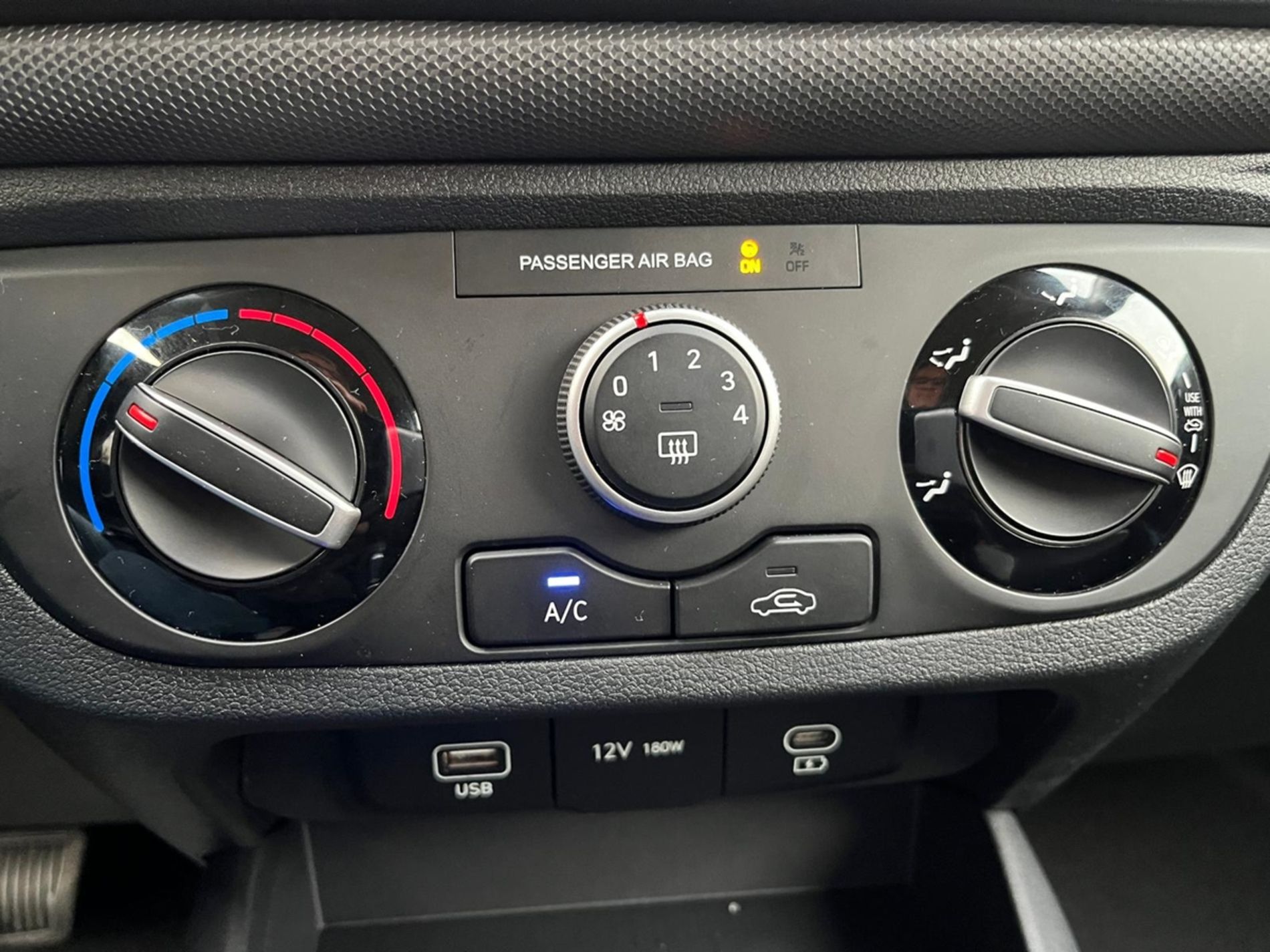 Connectline 1.0 mpi 63cv - NEOPATENTATI - Gallotti Auto